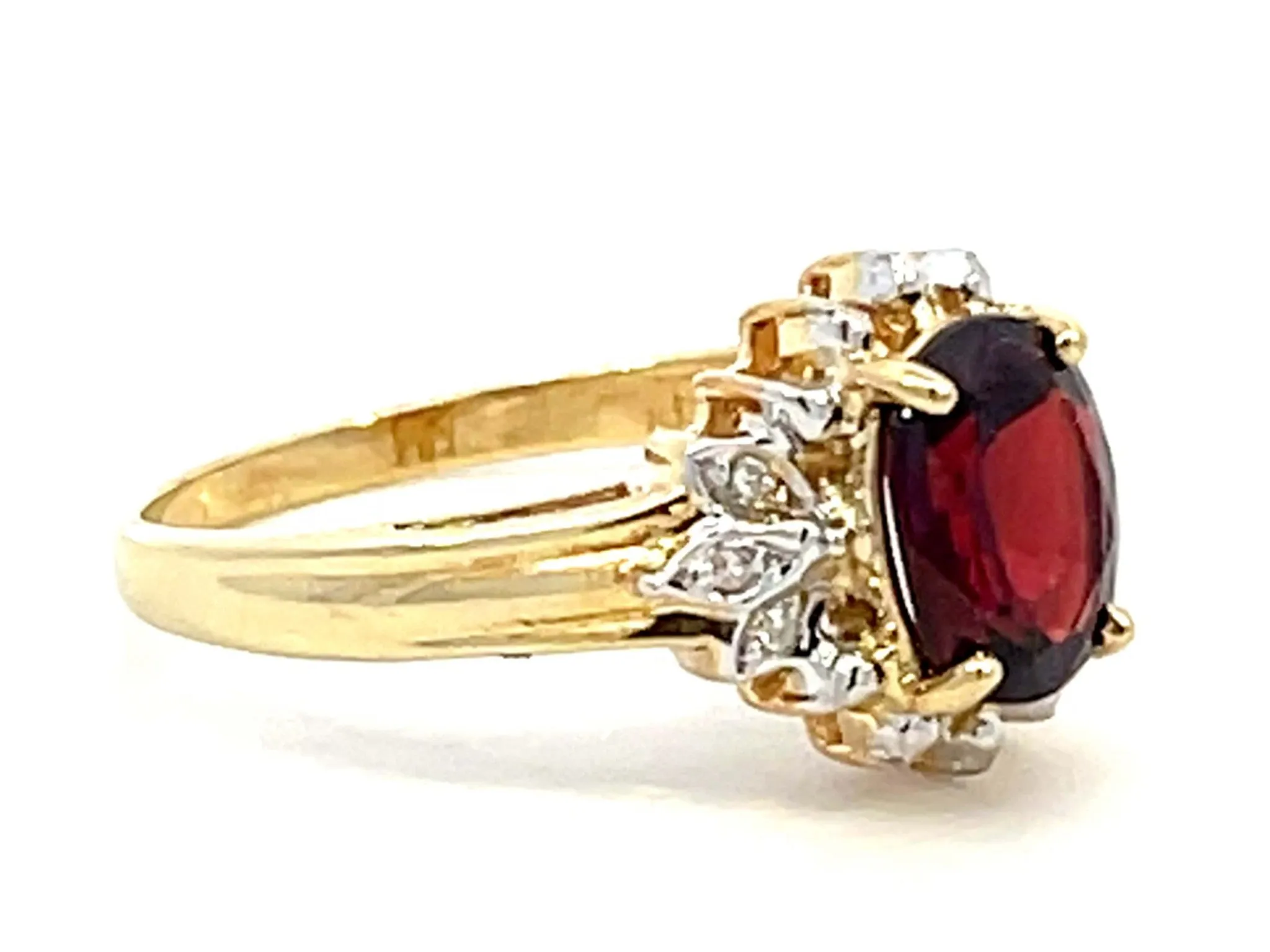 Deep Red Oval Garnet and Diamond Ring 14k Yellow Gold