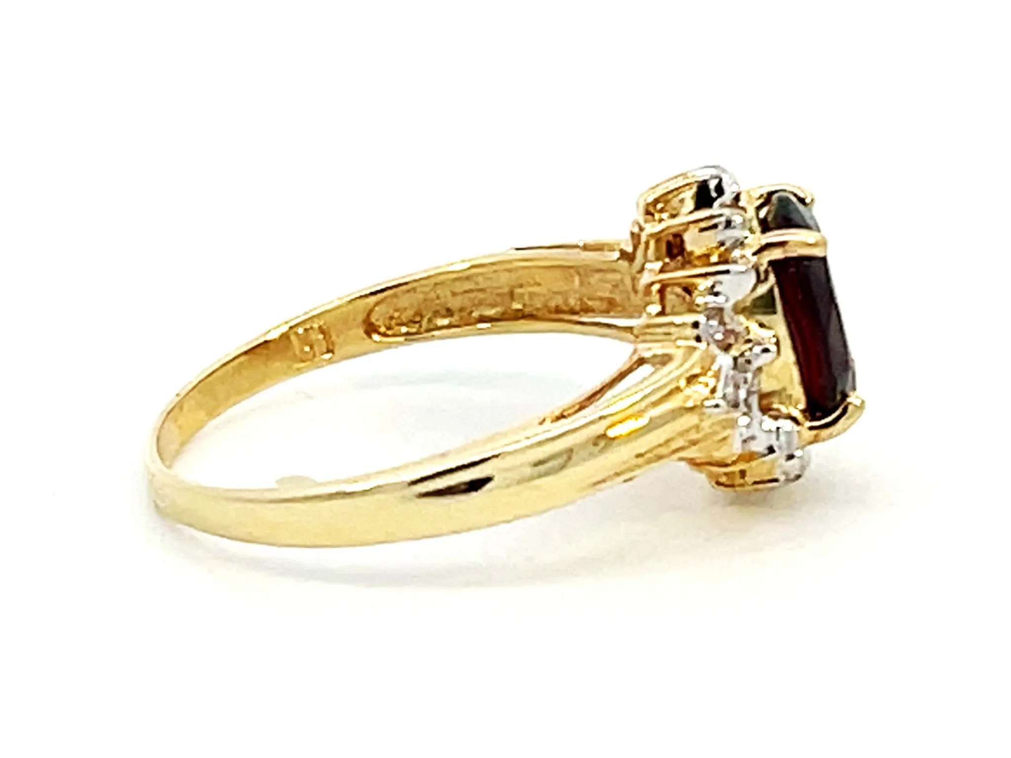 Deep Red Oval Garnet and Diamond Ring 14k Yellow Gold