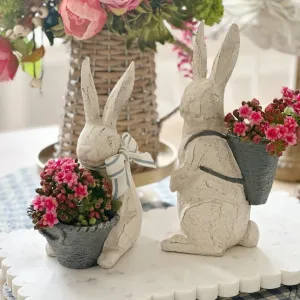 Distressed Resin Rabbit With Basket Set dried flowers  