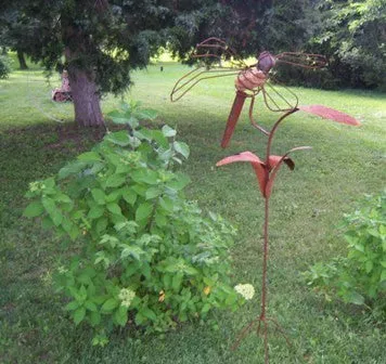 Dragonfly with Rock on Stand decorative plants  