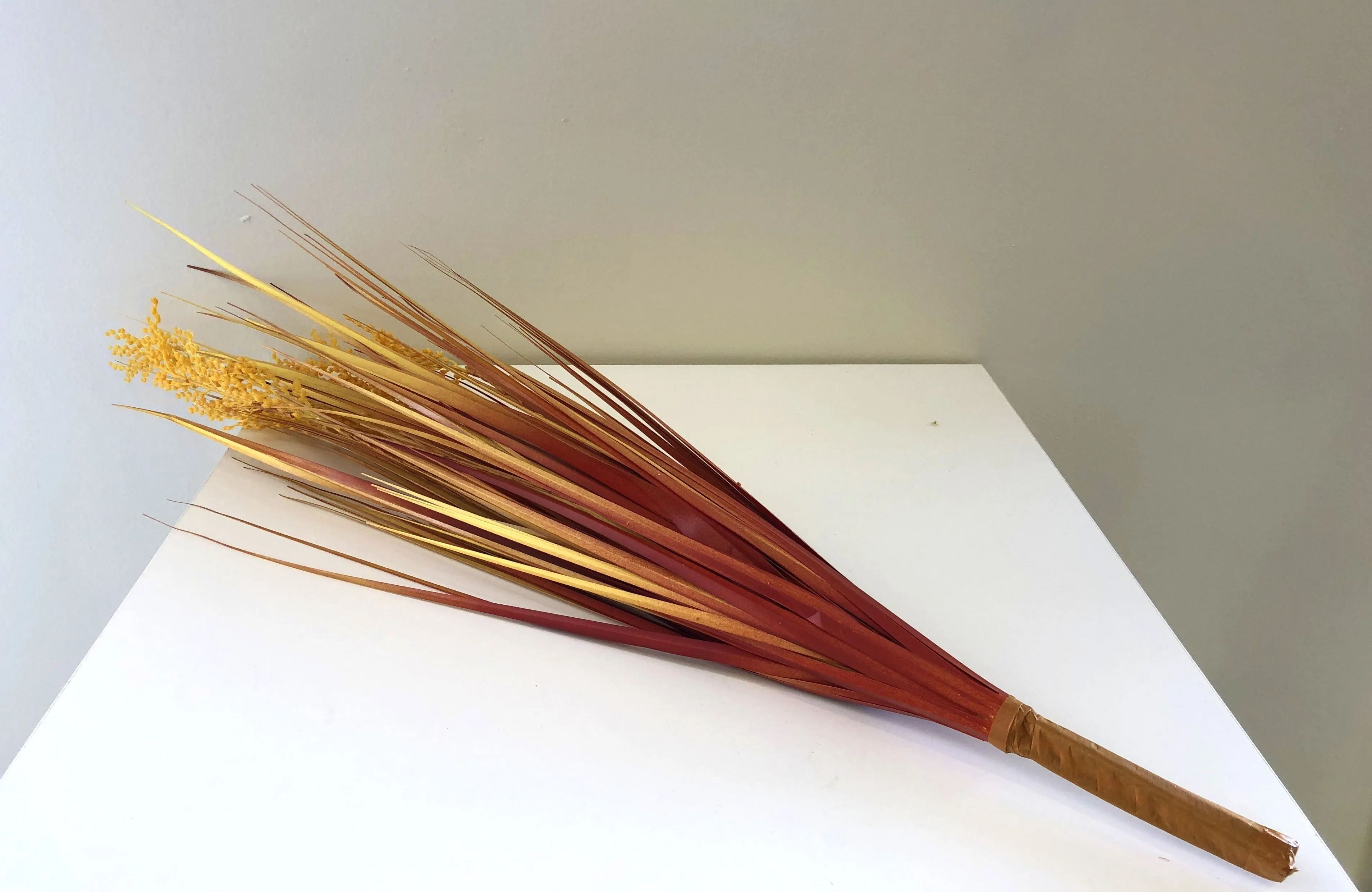 DS0026 Wild Grass Bunch / Wheat Bunch 61-93cm 4 Styles Orange