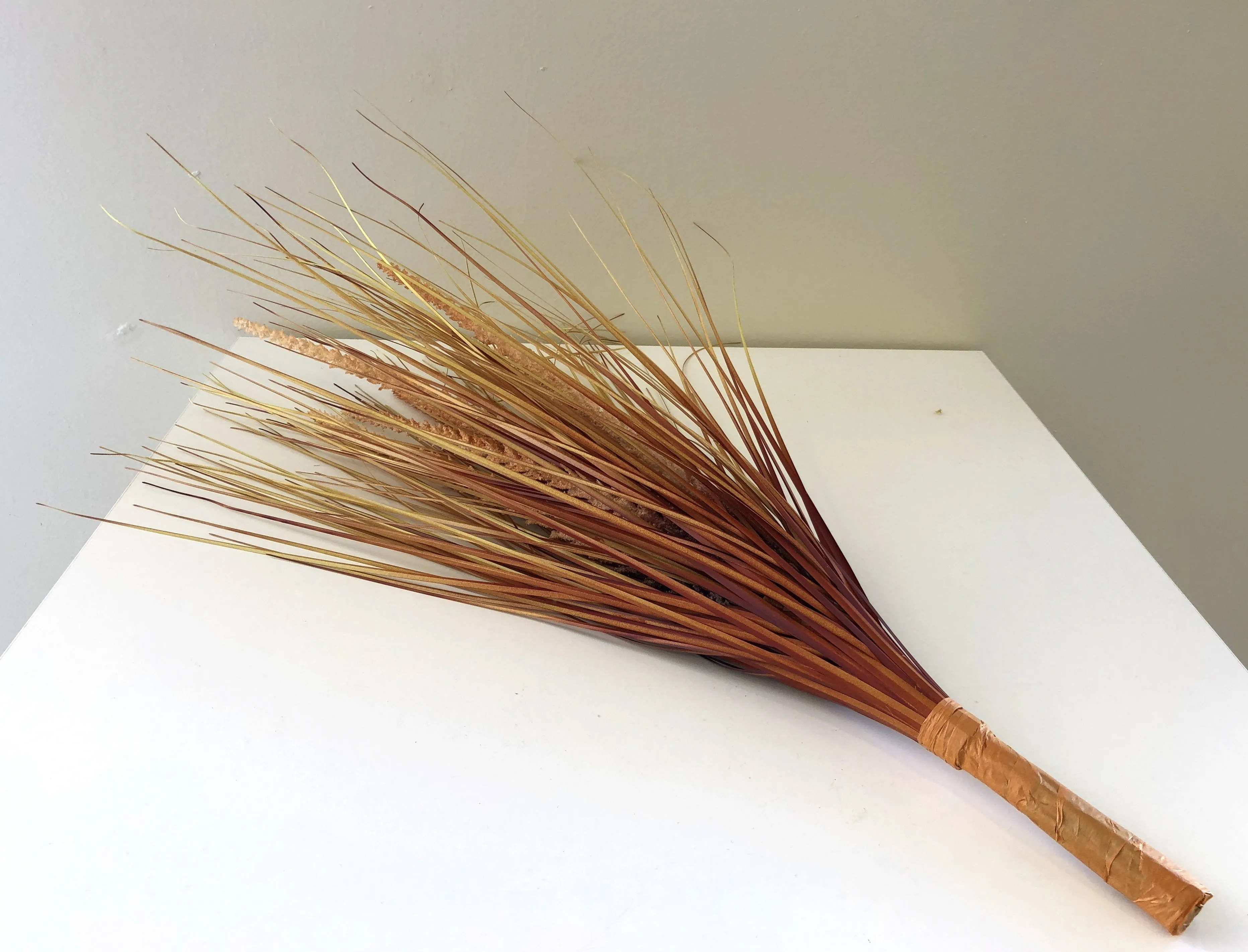 DS0026 Wild Grass Bunch / Wheat Bunch 61-93cm 4 Styles Orange