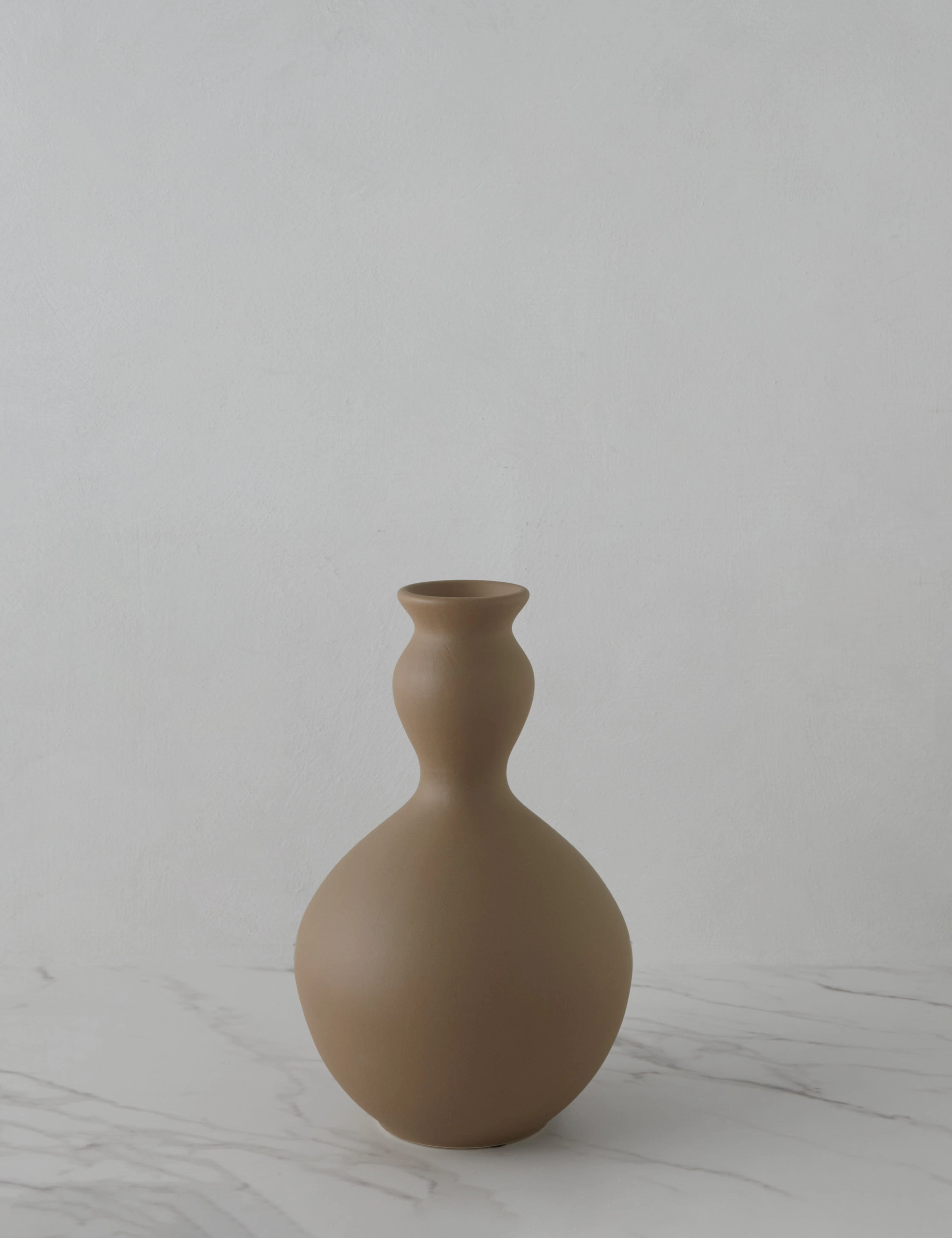 Elias Vase mini ornamental plant  