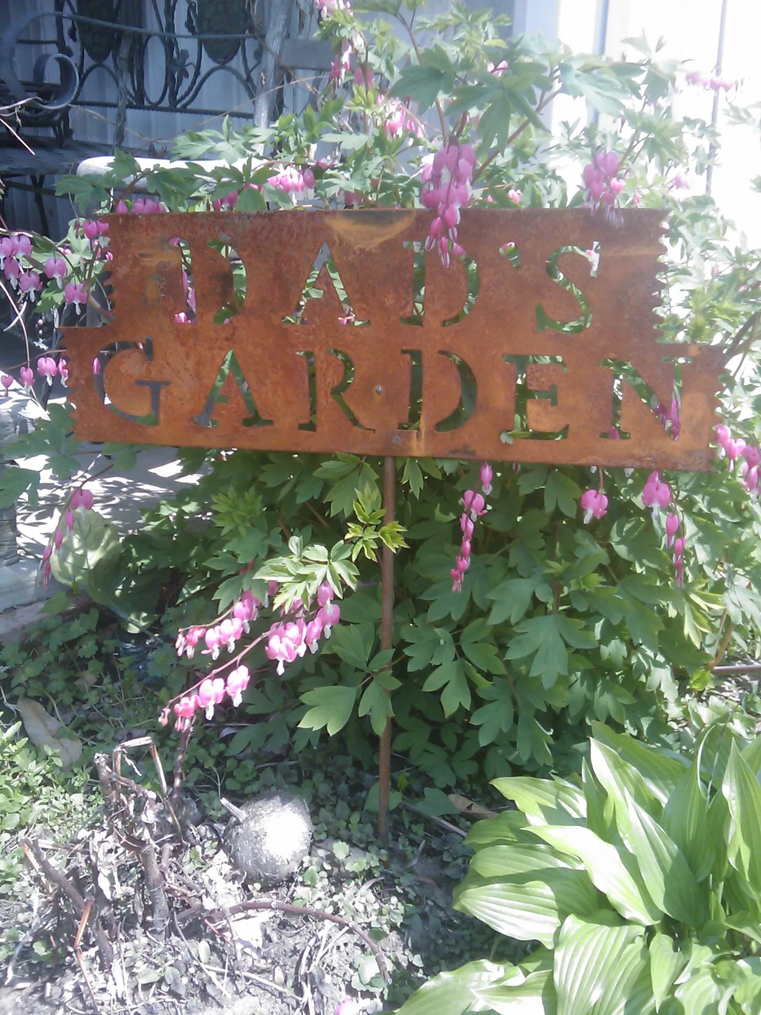 Exterior Metal Dad's Garden Sign with Stake decorative plants  