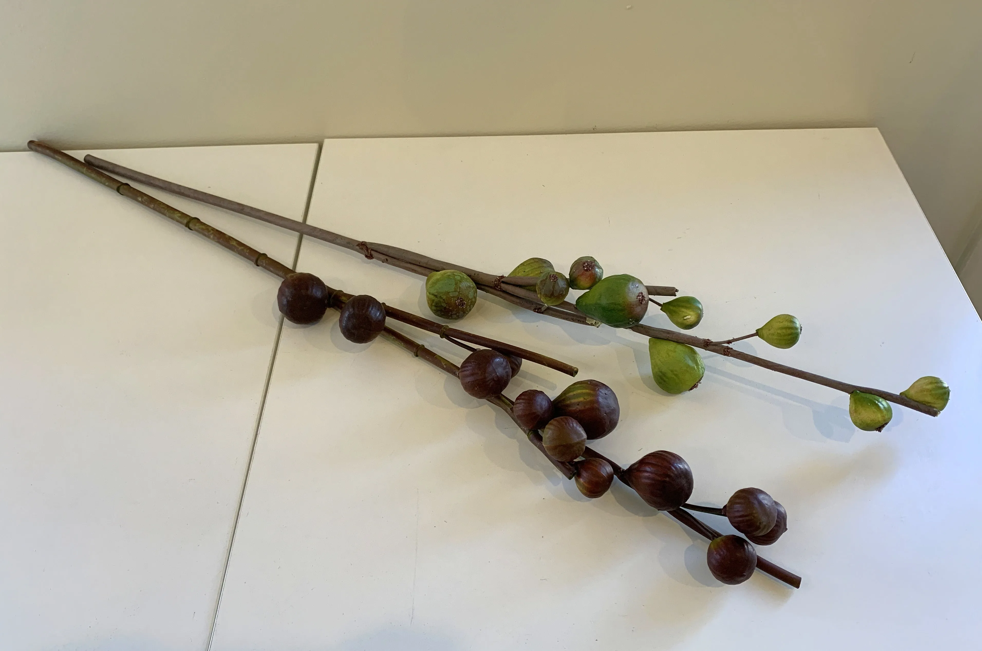 F0129 Fig Sprig 78cm Green / Purple