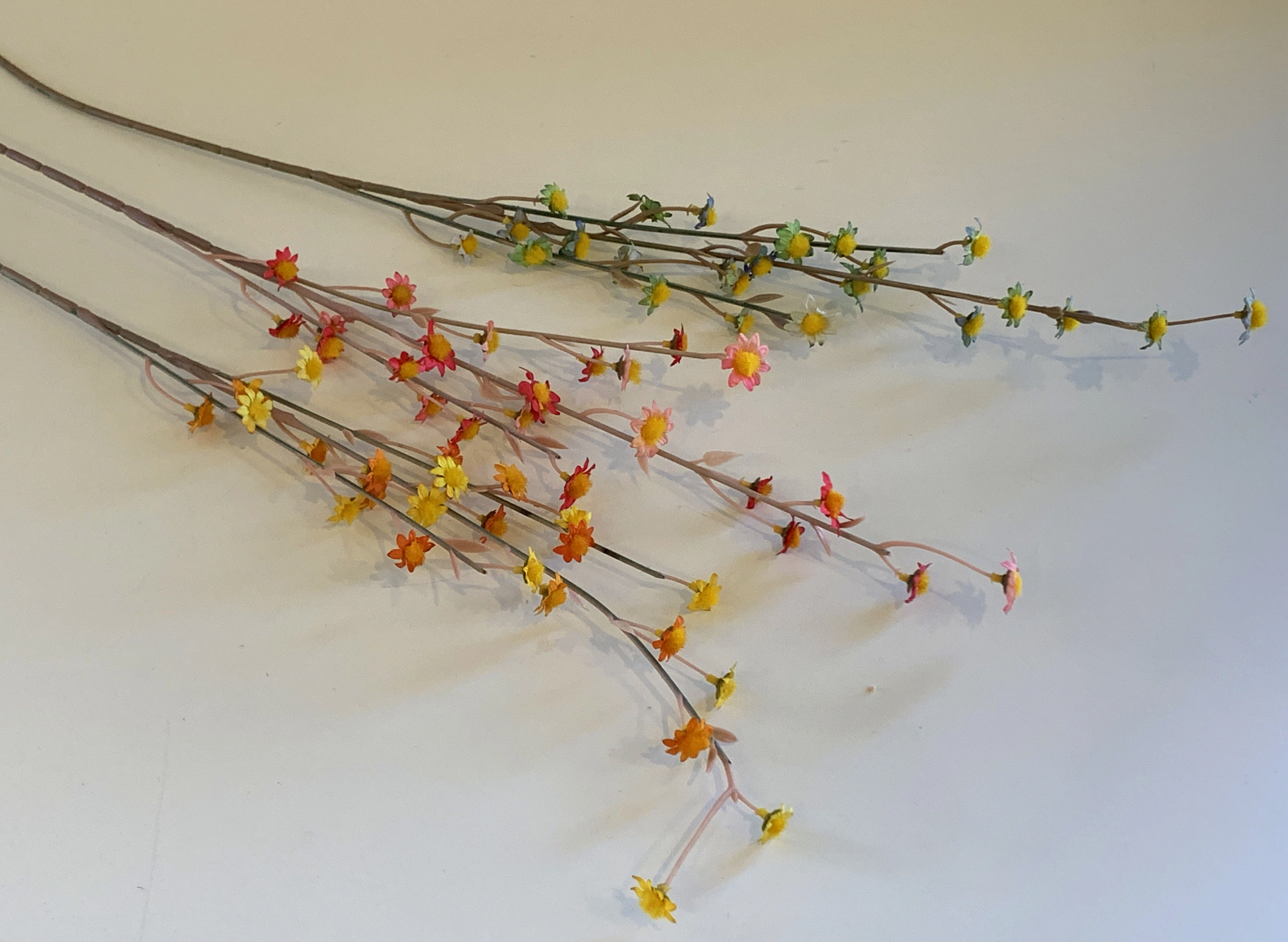 F0289 Small Wild Flower Spray 59cm 9 Styles