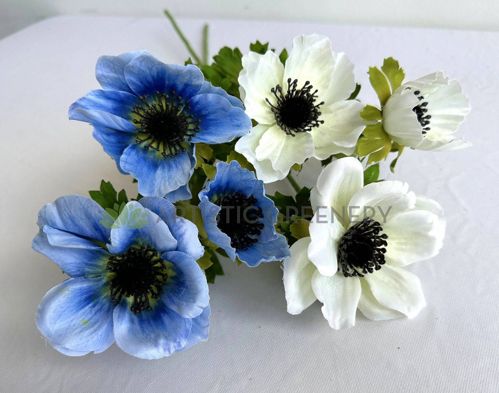 F0428 Anemone Spray 58cm Blue / White