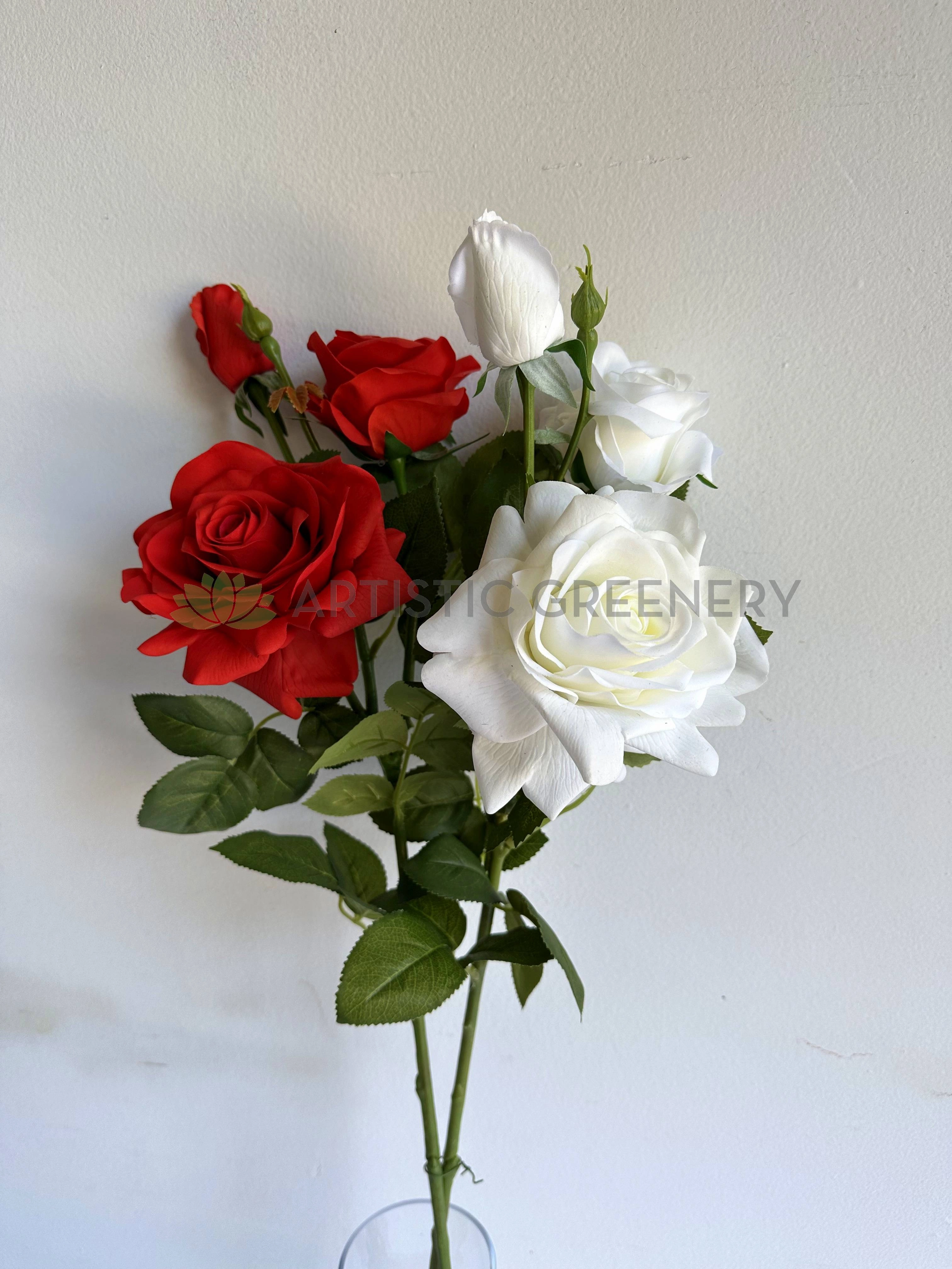 F0447 Latex Rose Spray 77cm Red / White