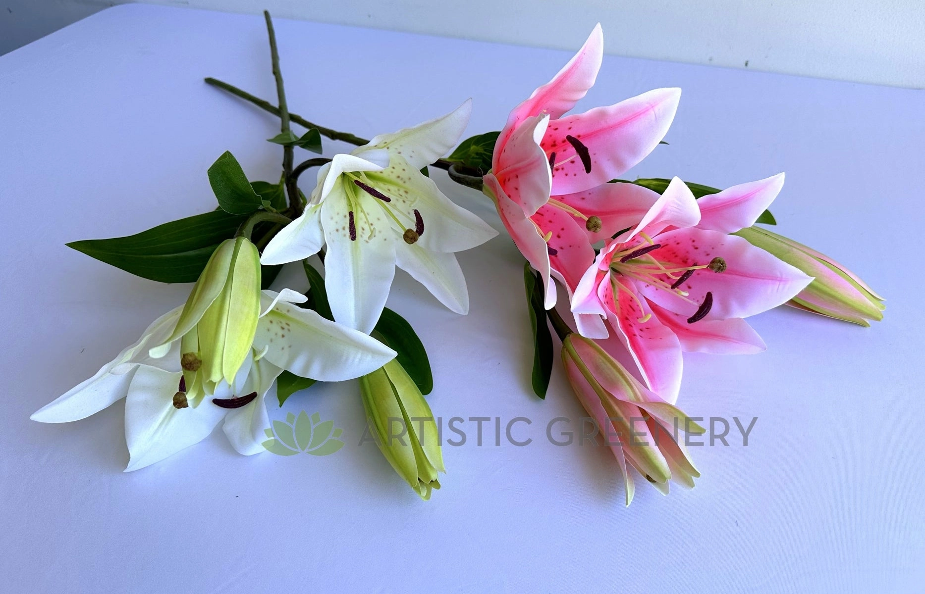 F0455 Lily Spray 79cm White / Pink