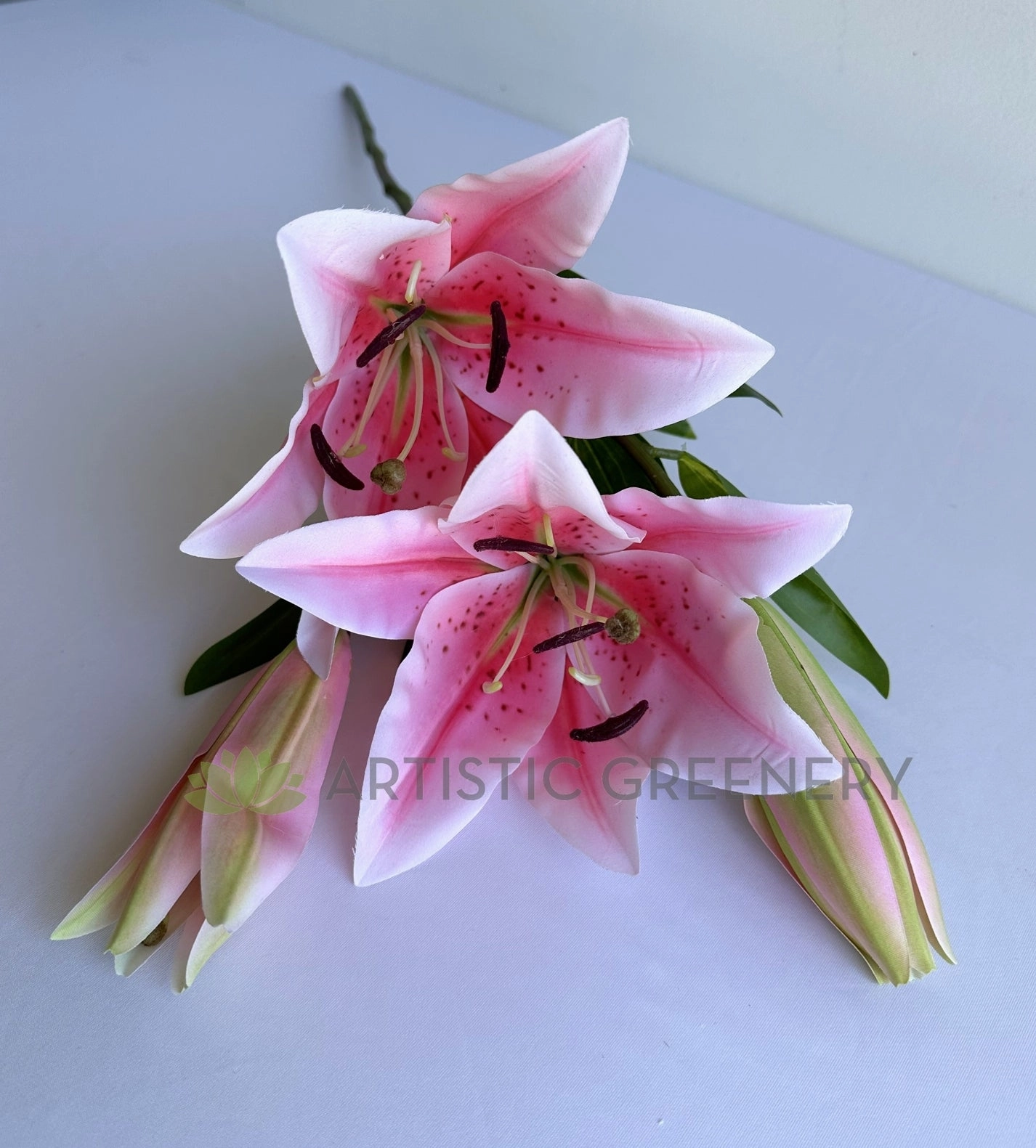 F0455 Lily Spray 79cm White / Pink