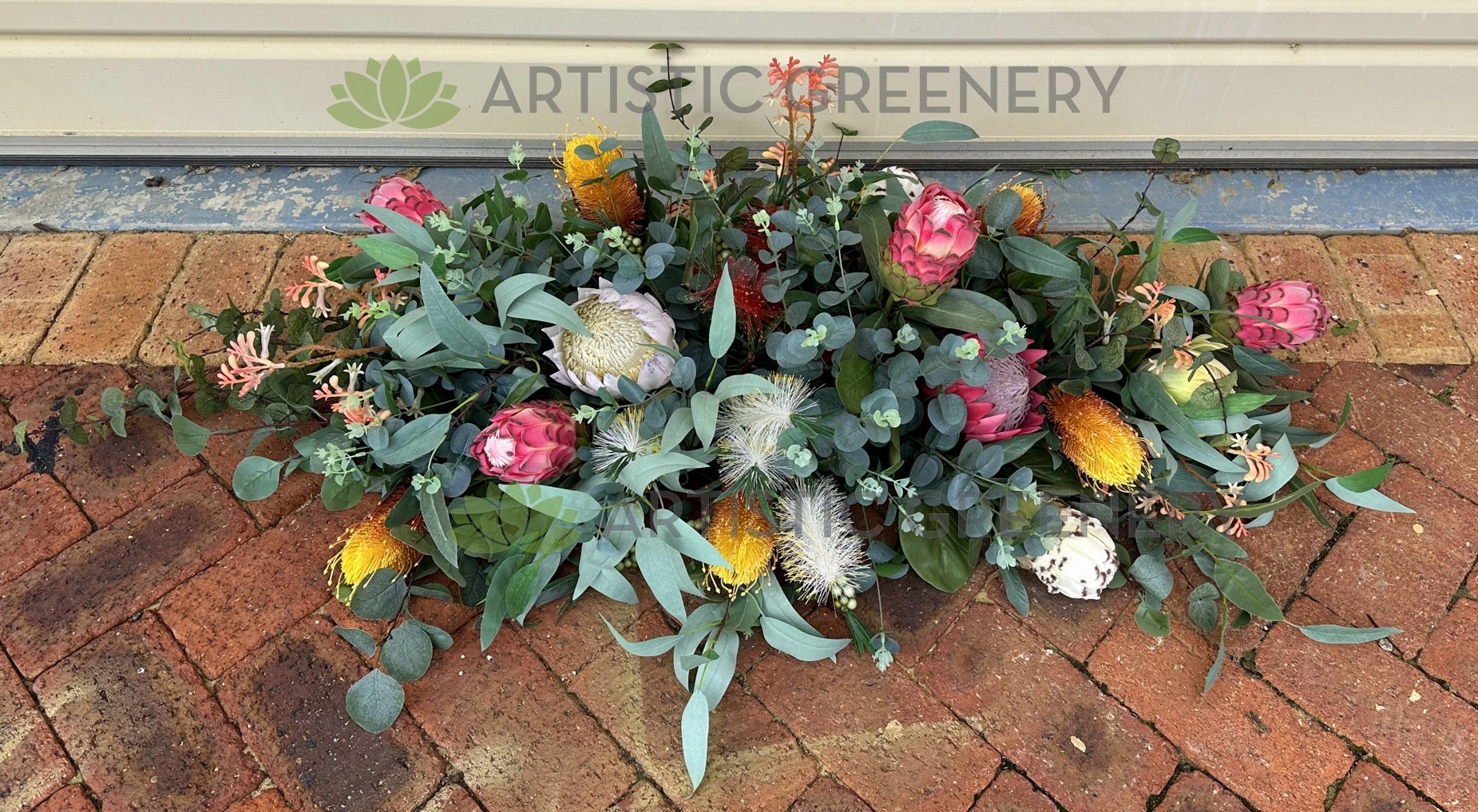 FA1121B - Australian Natives Table Arrangements - Flat Base Style