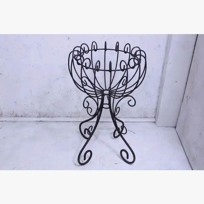 Fancy Wrought Iron Penny Plant Stand Decorative Container