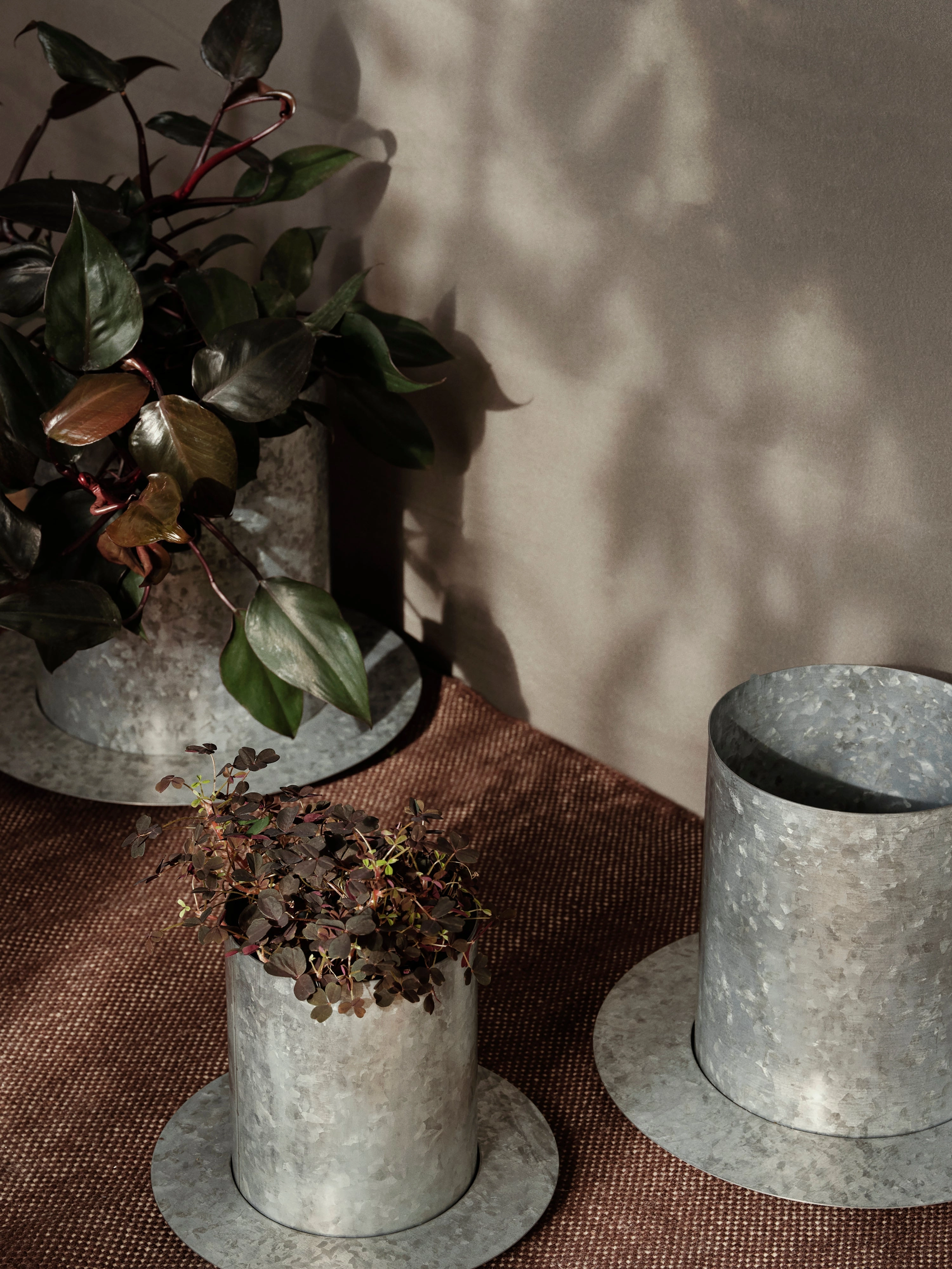 Ferm Living Auran Pot Medium Galvanized
