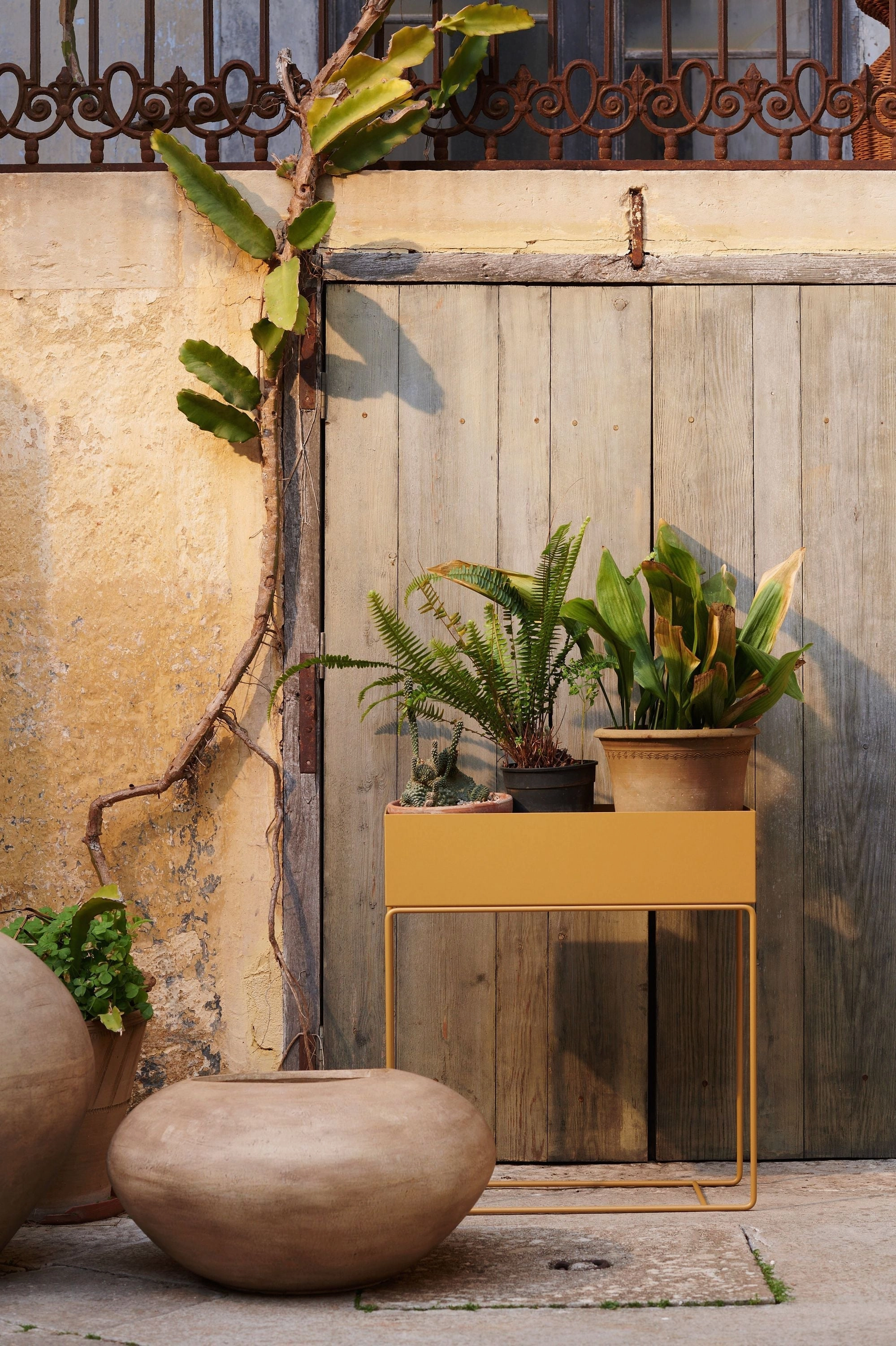 Ferm Living Dodu Pot Low, Brown