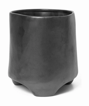 Ferm Living Esca Pot Medium, Black dried green plant  