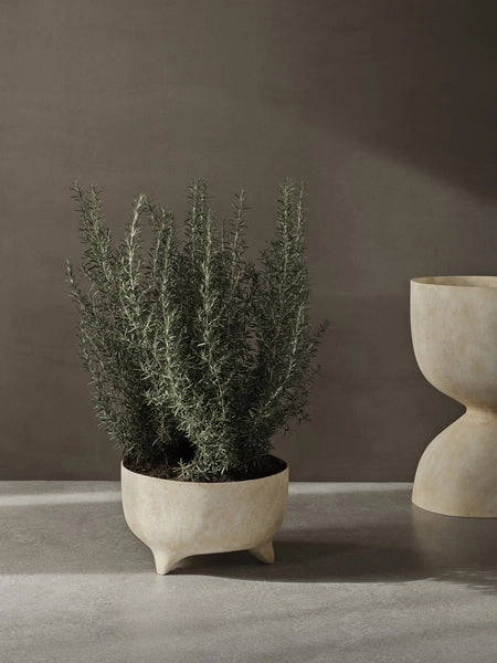 Ferm Living Evoke Pot H27 Warm Sand