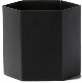 Ferm Living Hexagon Flowerpot Black, ?15cm dried green plant  