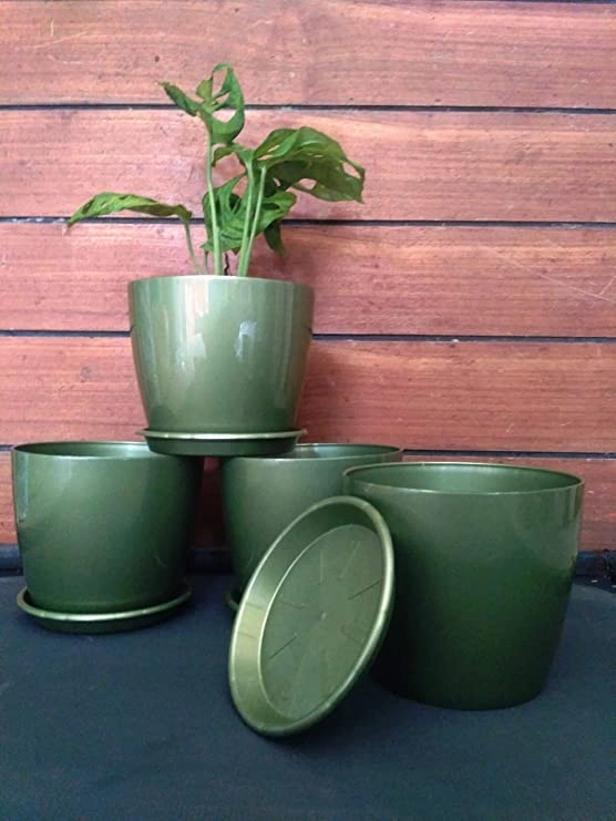 Garden Store Self Watering Table Top Planter (Multicolor, Set of 4)