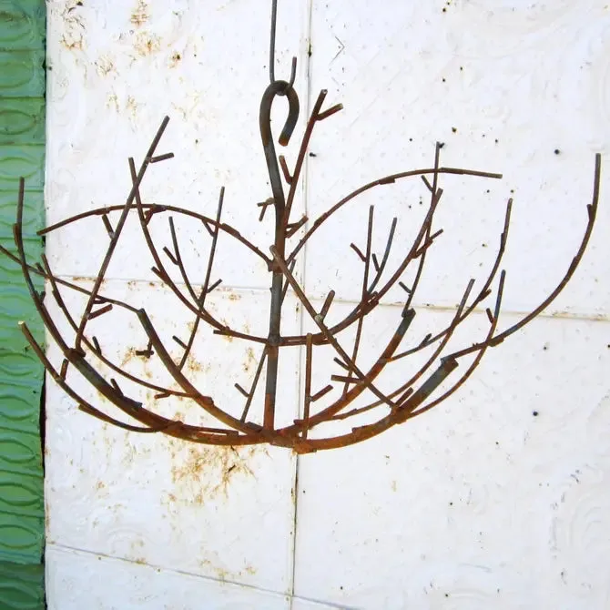 Hanging Branch Tree with Loop on Top