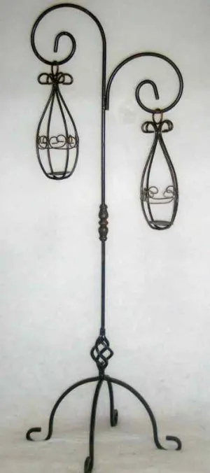 HANGING WITH 2 LANTERNS decorative plants  