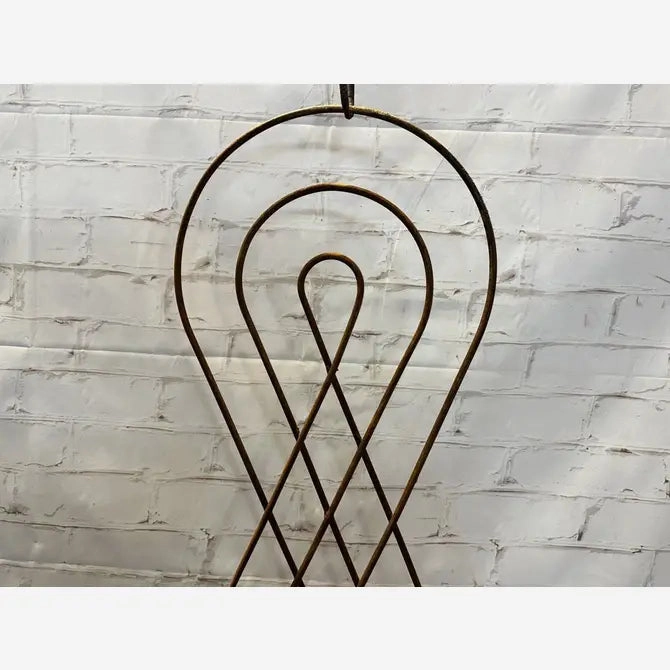 Hanging Metal Figure 8 Infinity Loop Decoration