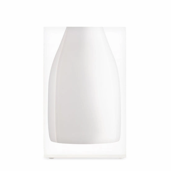 Hester - Bud Vase Hamptons White