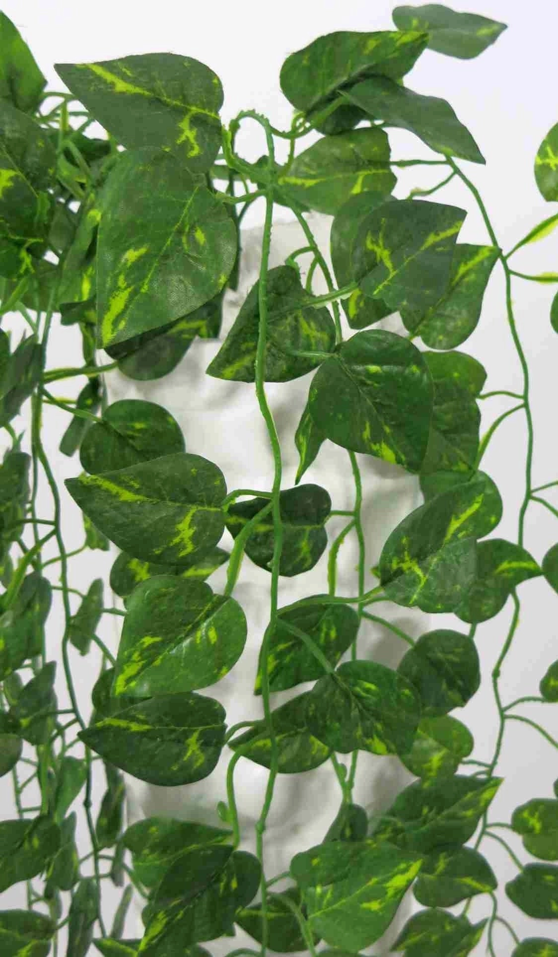 HP0003 Hanging Pothos 90cm Silk