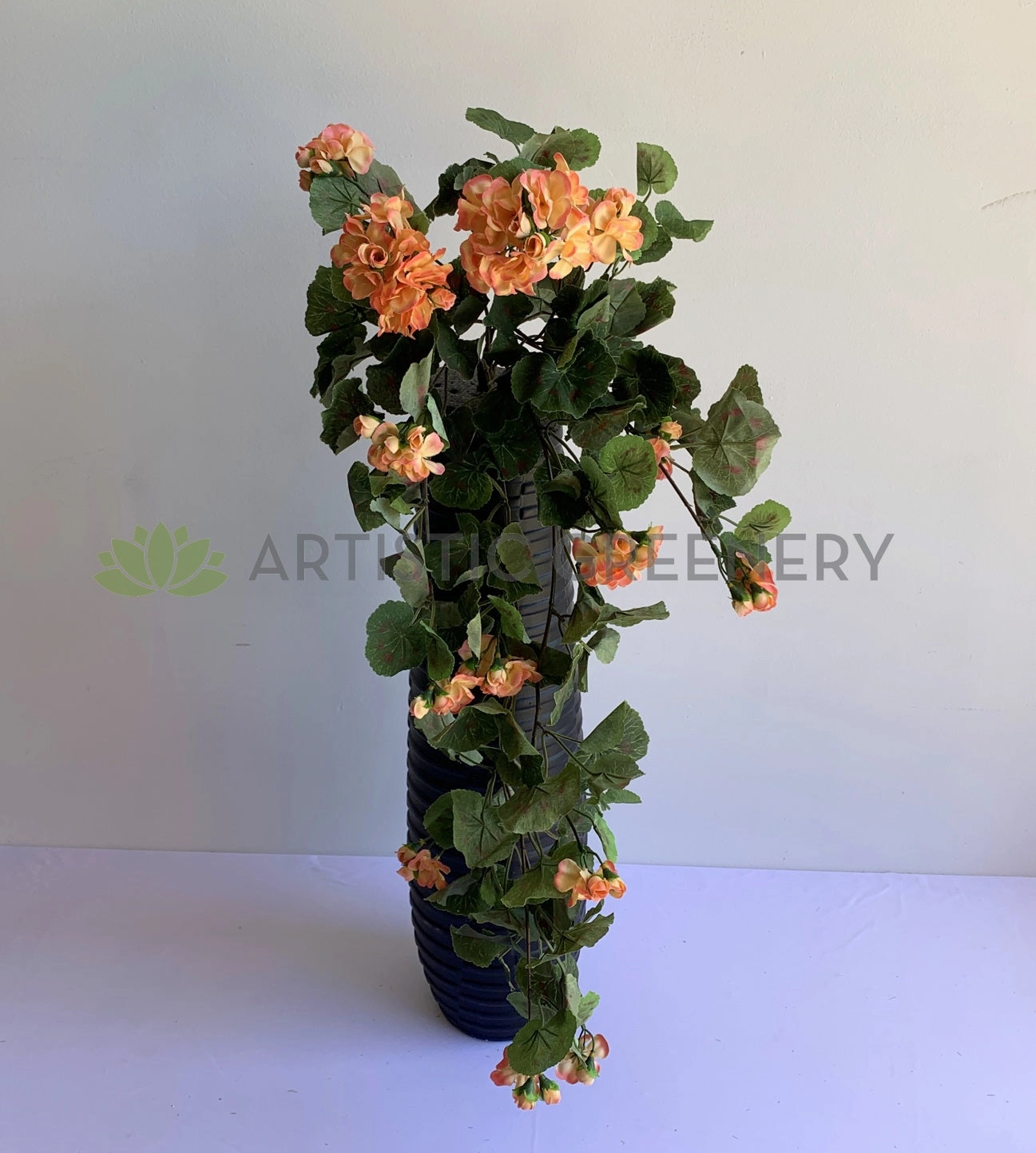 HP0042 Hanging Geranium Bush 77cm Peach Colour