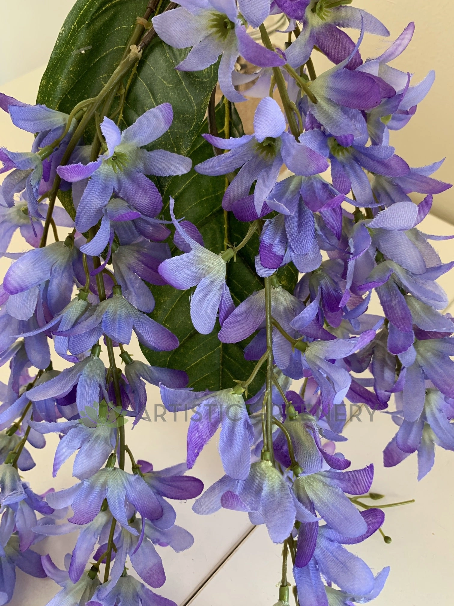 HP0073 Hanging Wisteria Bunch 68cm Purple