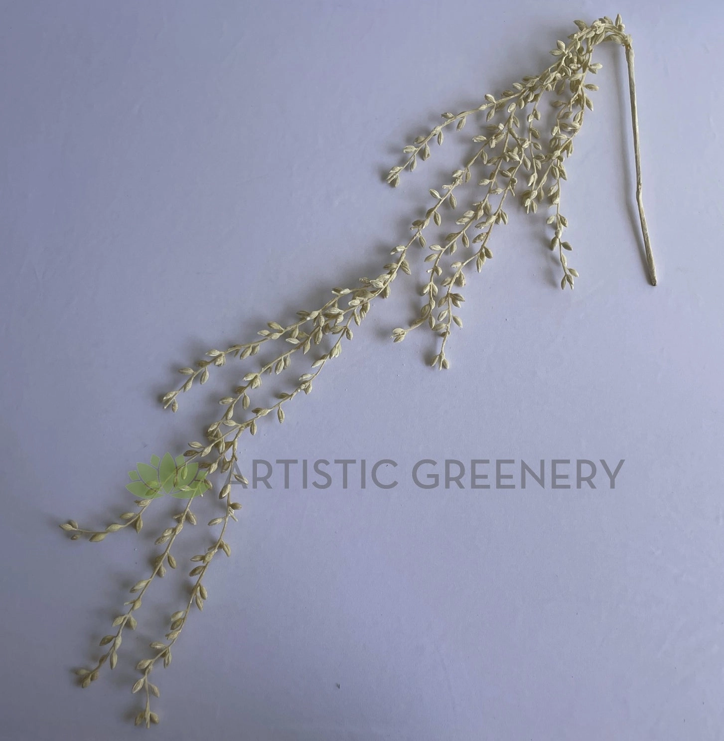 HP0091 String of Teardrops 116cm Cream