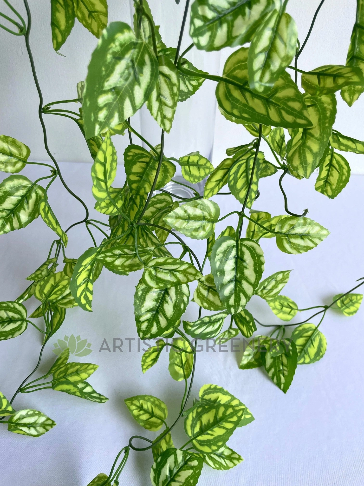 HP0093 Hanging Aluminum Plant 85cm