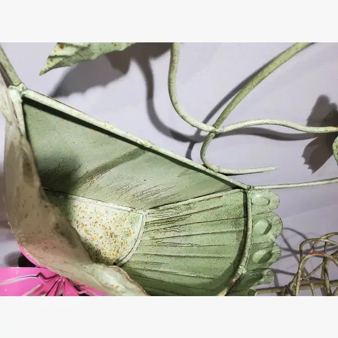 Hummingbird Wall Basket