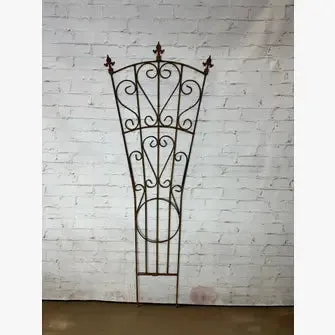 Iron Fancy Heart Trellis with Three Finials Plant Support decorative plants  