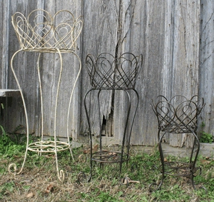 Iron Planters Loopy Design with Bottom Shelf Set of 3 cactus succulent plant  