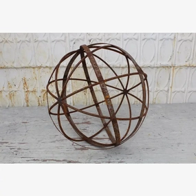 Iron Strap & Wire Sphere Ball Yard Dcor Hanging Sphere decorative plants  