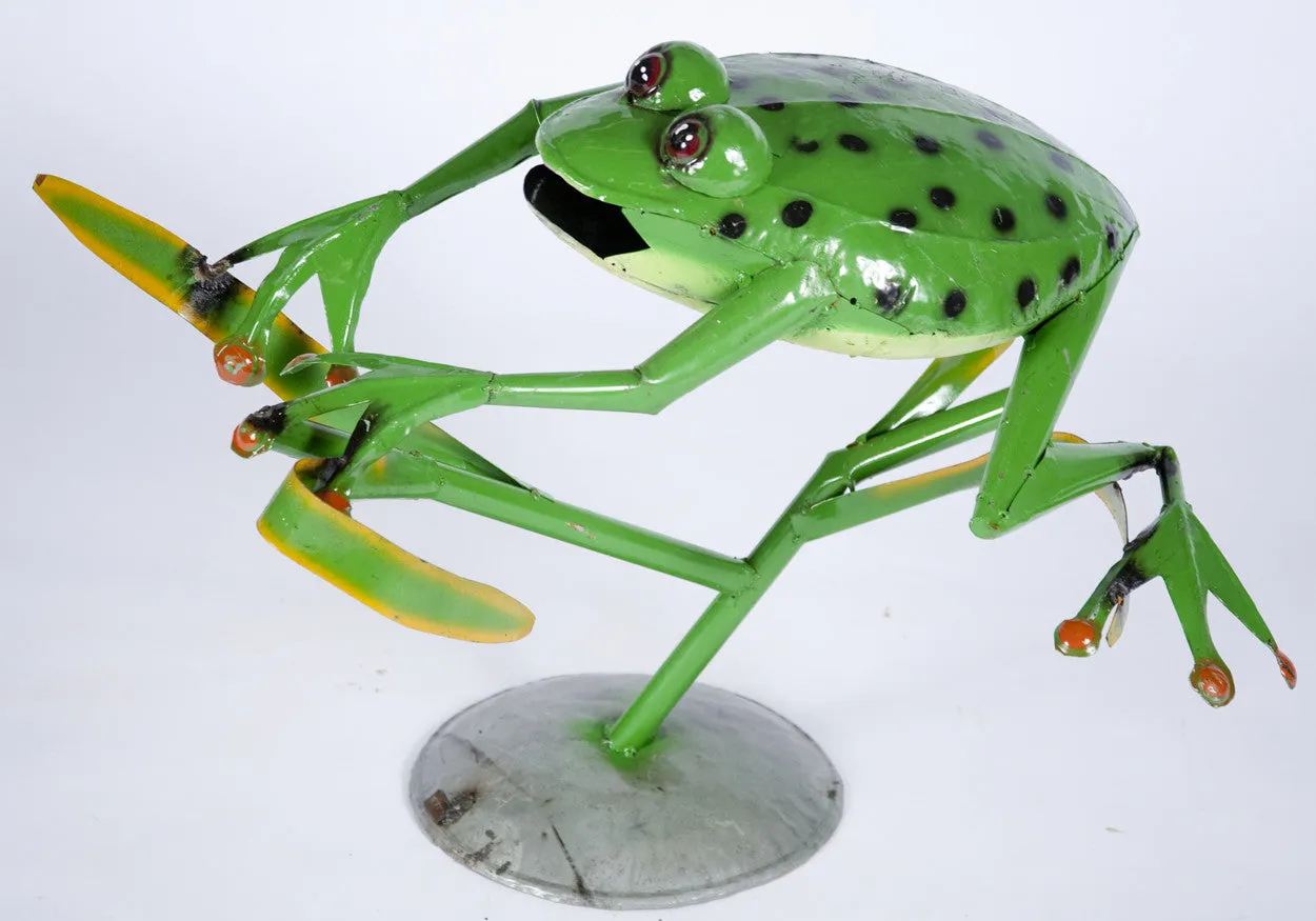 Jumping Frog with Spots decorative plants  