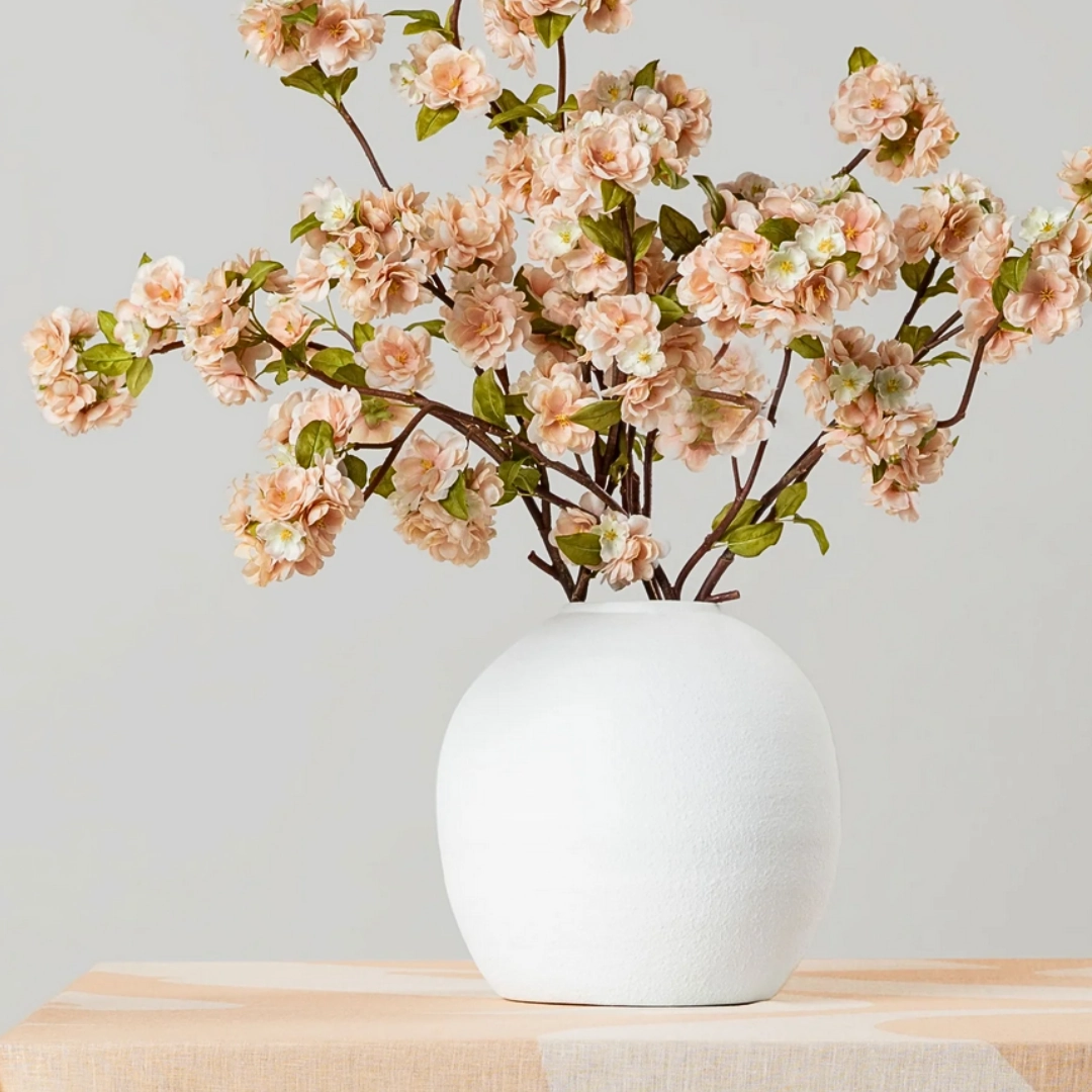 Konos Vase outdoor greenery  