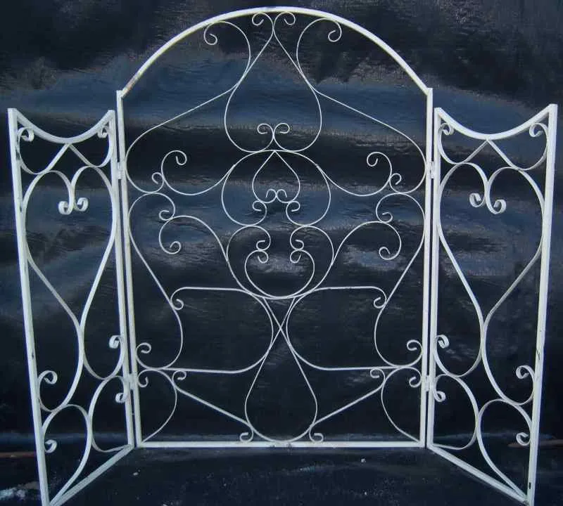 Large English Garden Screen decorative plants  