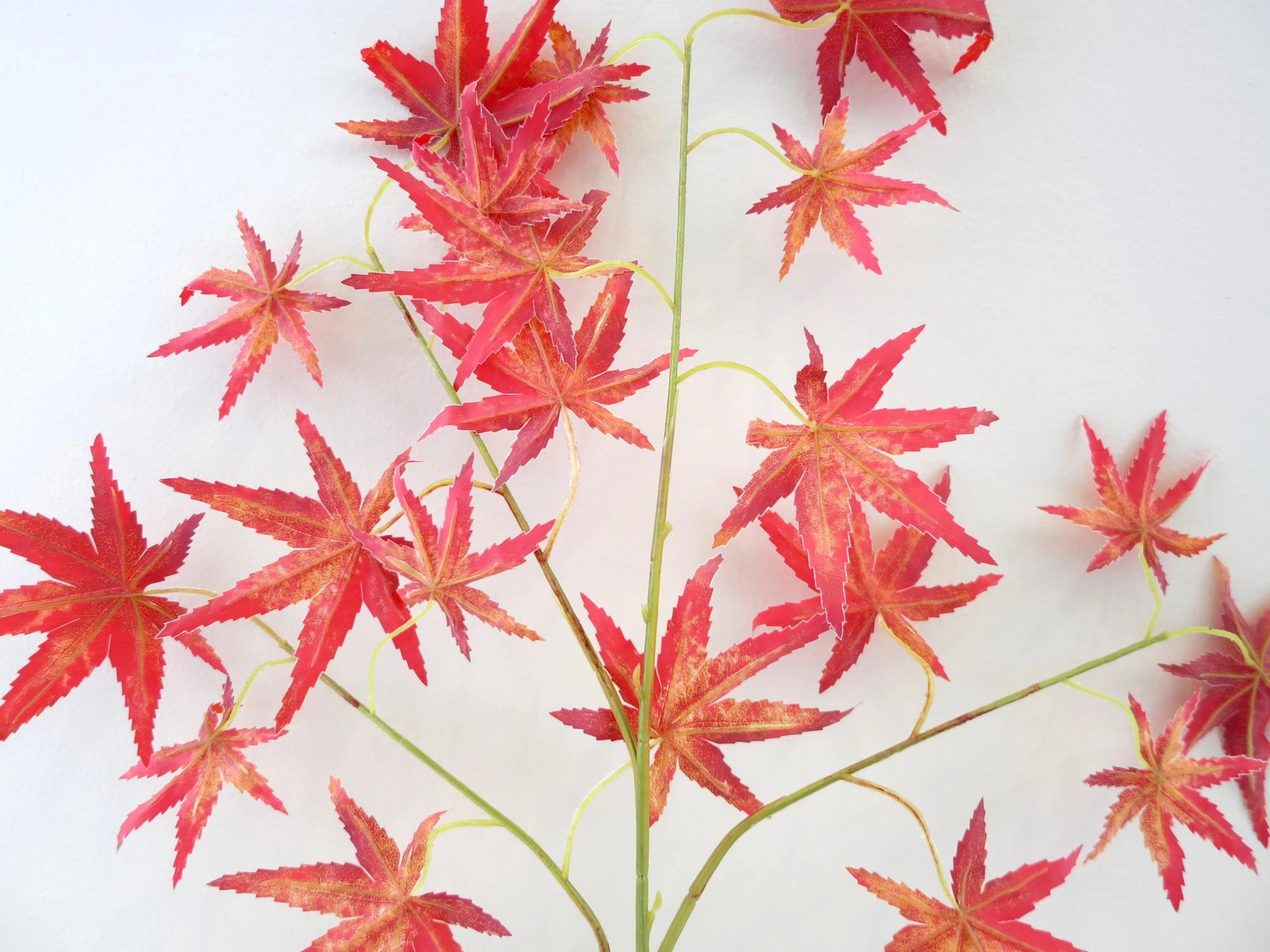 LEA0021(b) Maple Leaf Spray Red - Autumn Style