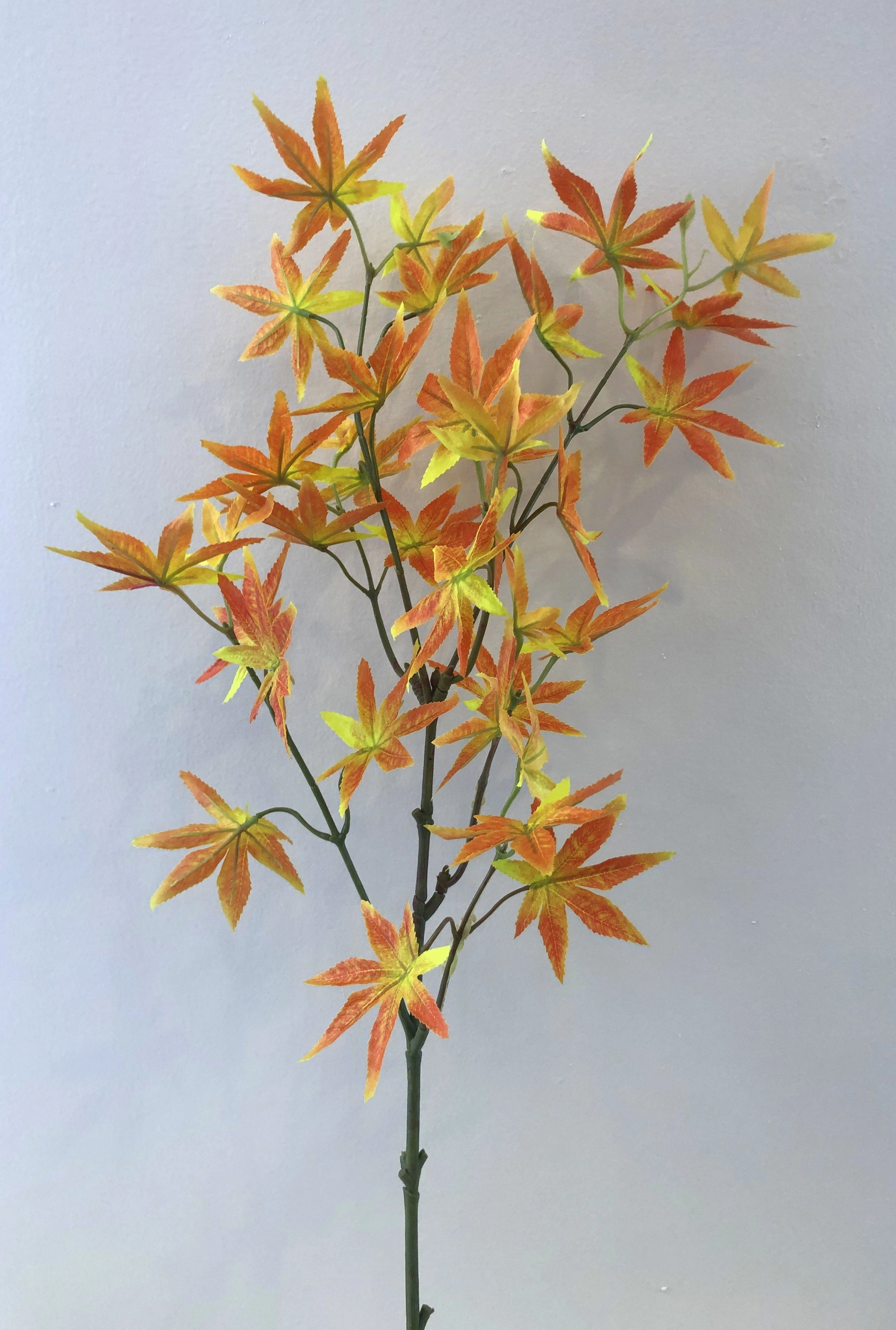 LEA0076 Maple Leaves Foliage 84cm Autumn / Spring Style