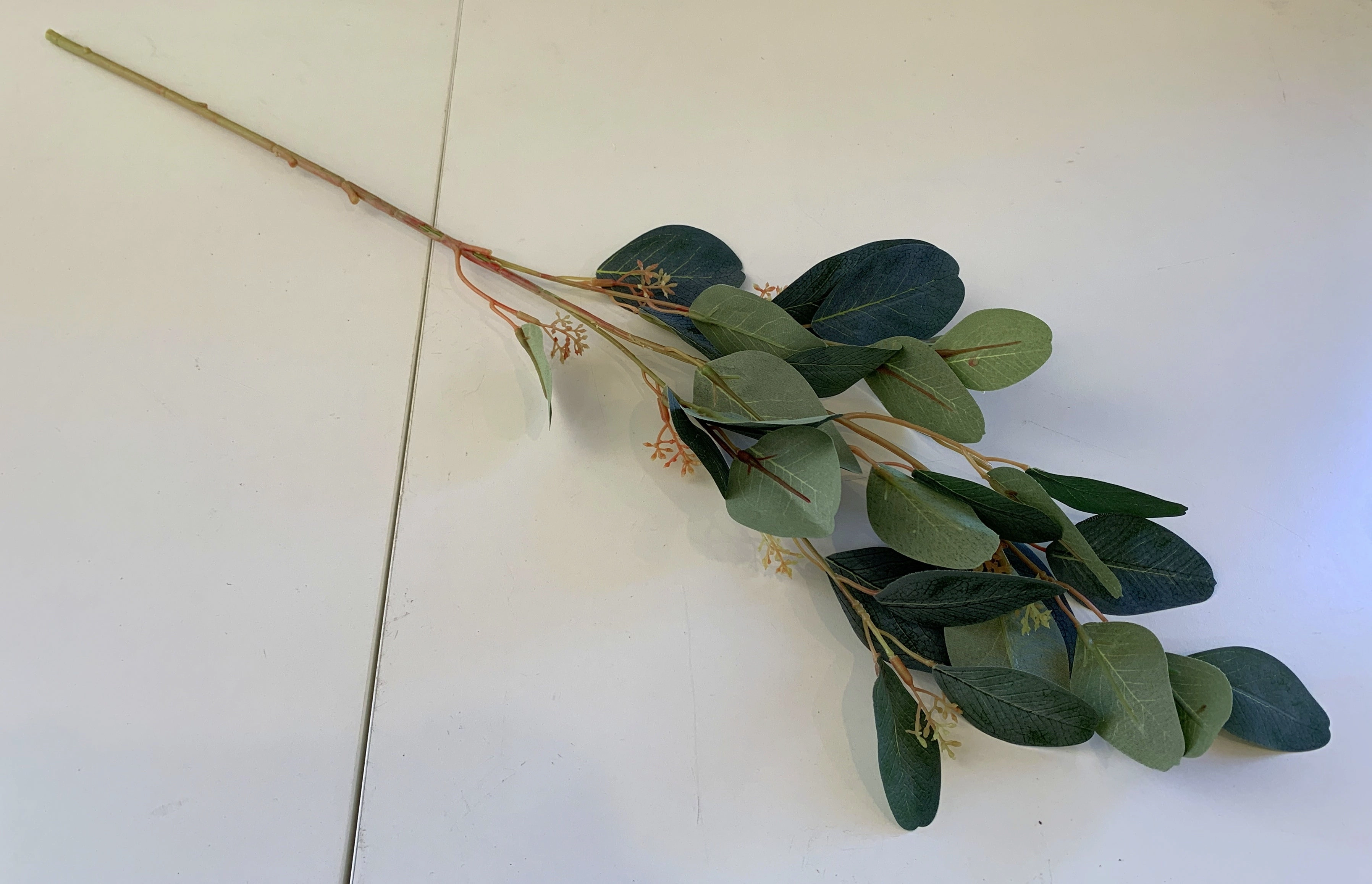 LEA0080 Seeded Eucalyptus Foliage 73cm 2 Styles