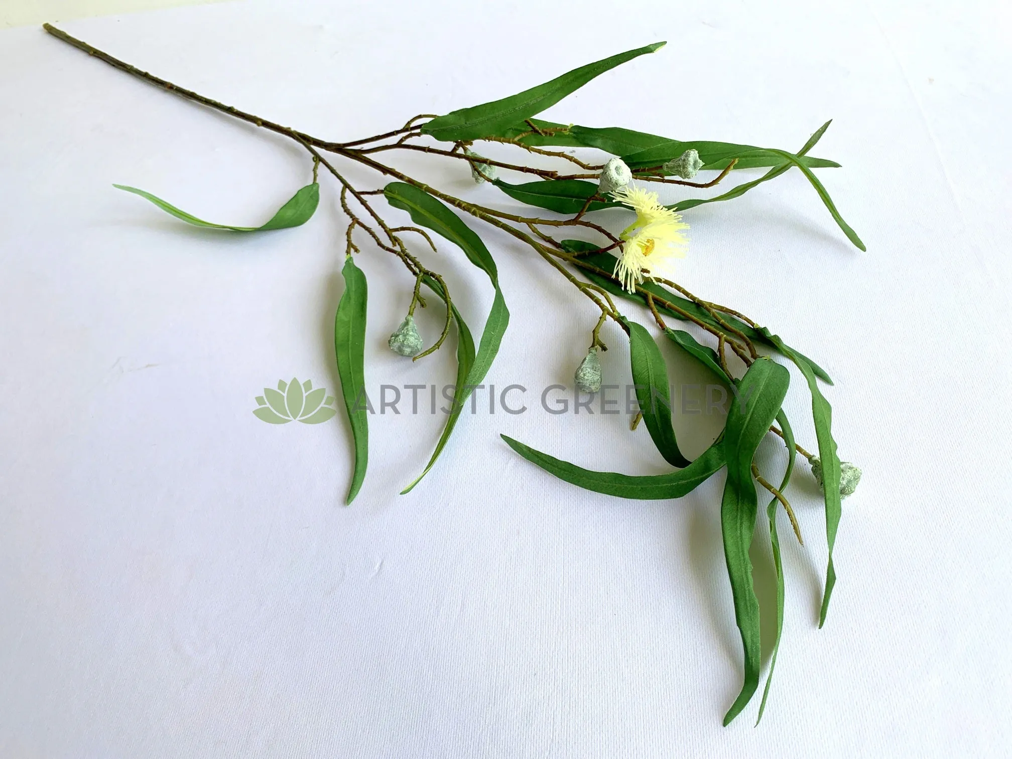 LEA0107 Gum Blossom / Gum Leaves with Pods & White Flowers 103cm