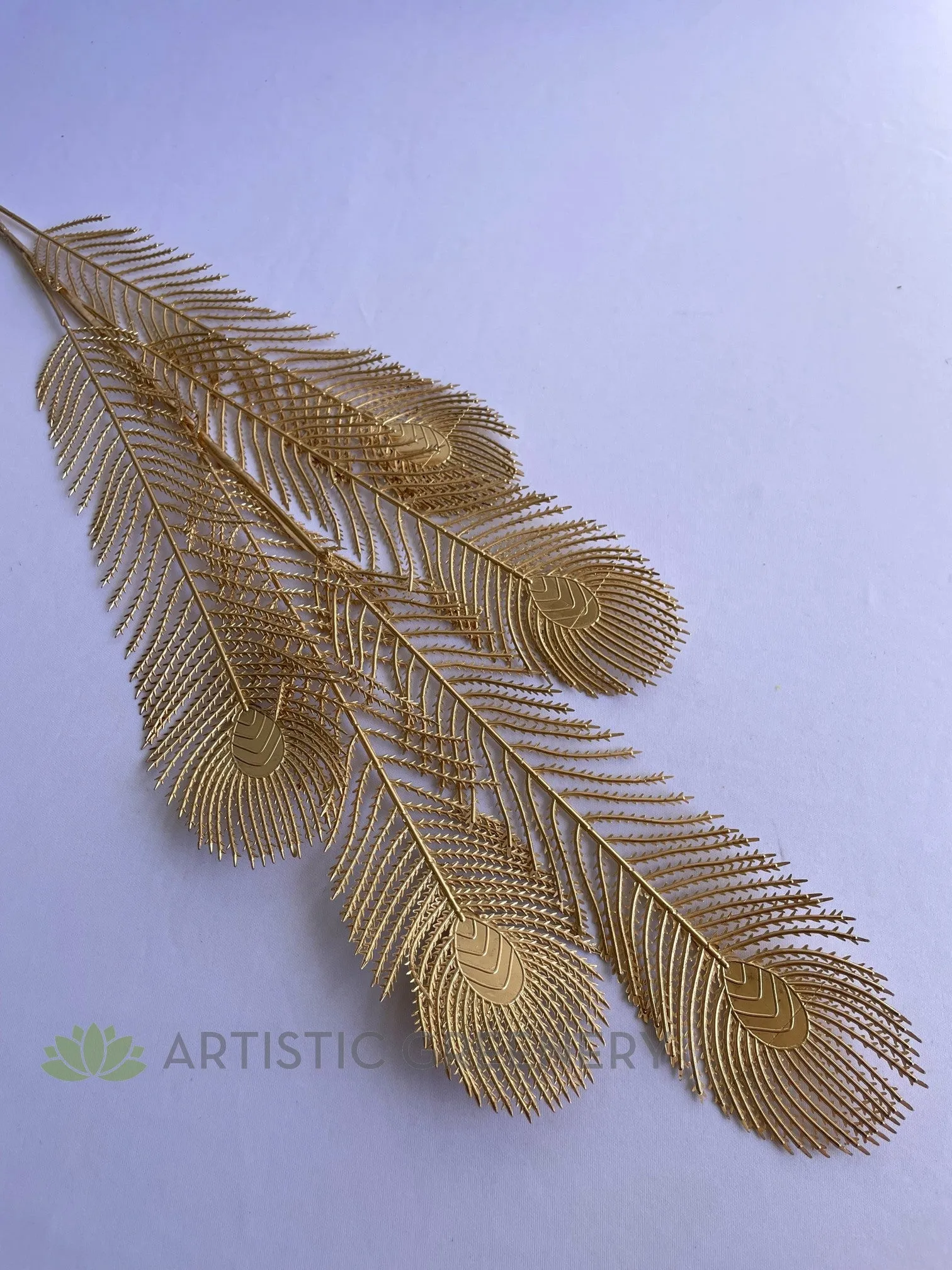 LEA0121 Gold Peacock Feather 98cm