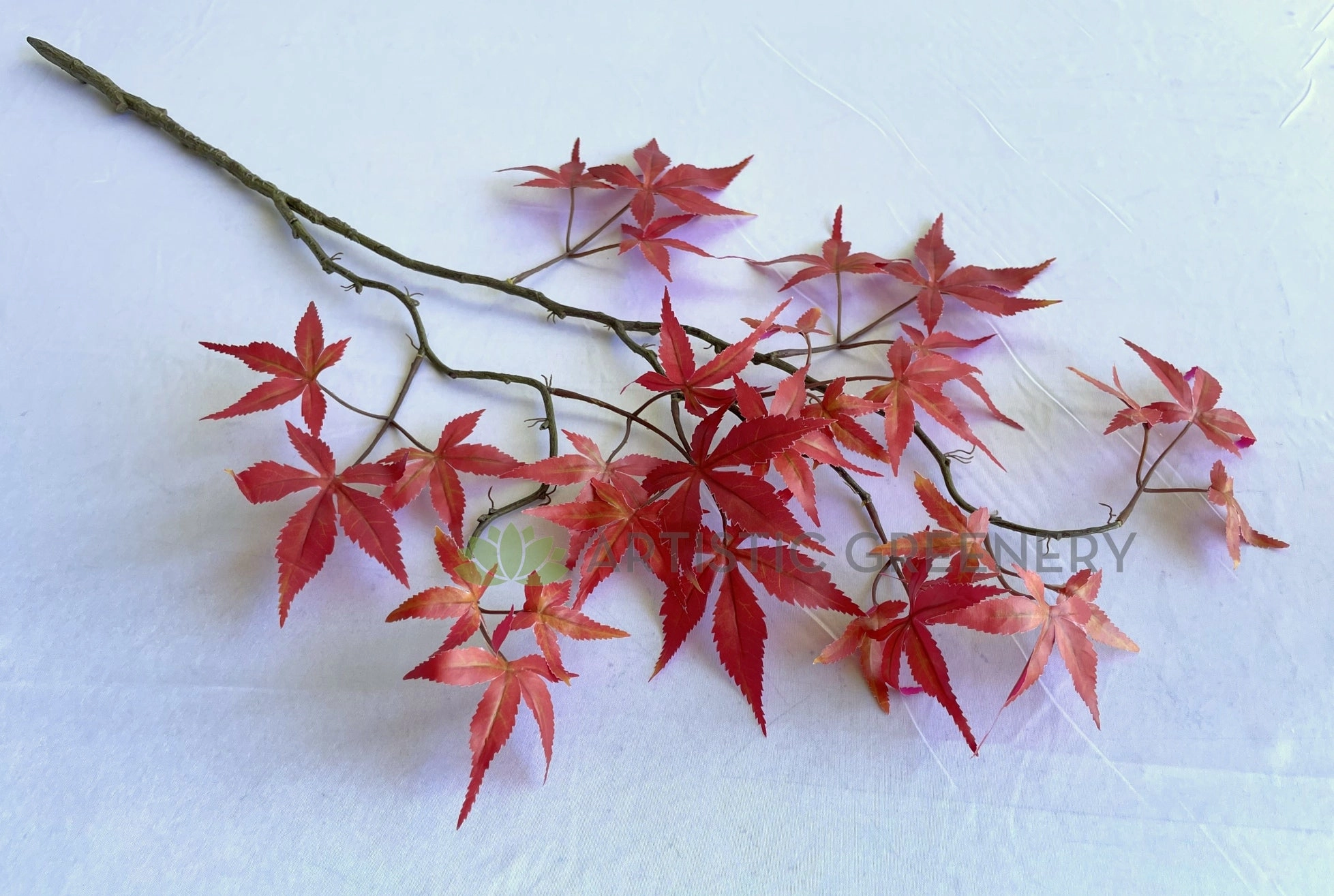 LEA0129 Maple Foliage 90cm Red