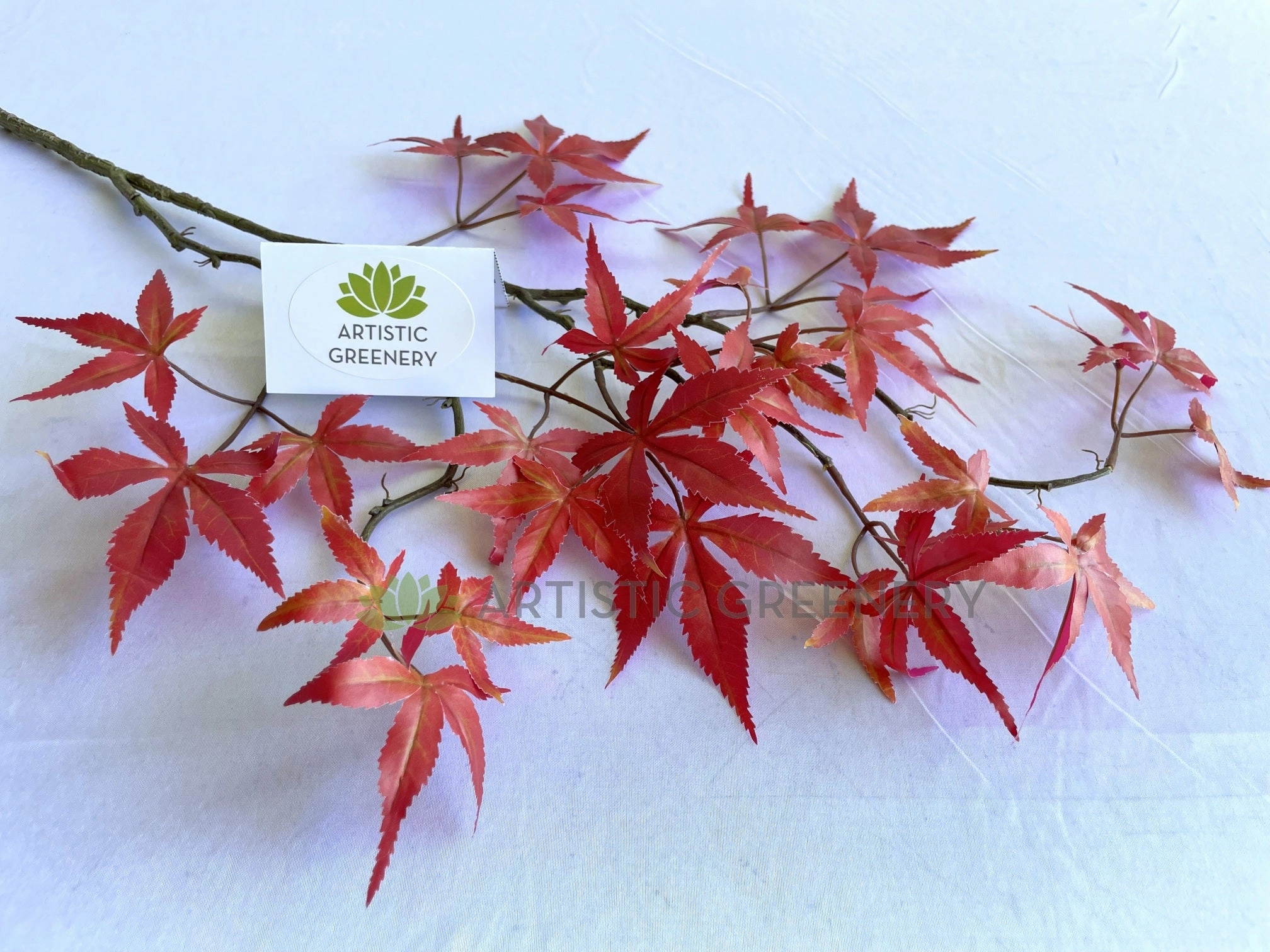 LEA0129 Maple Foliage 90cm Red
