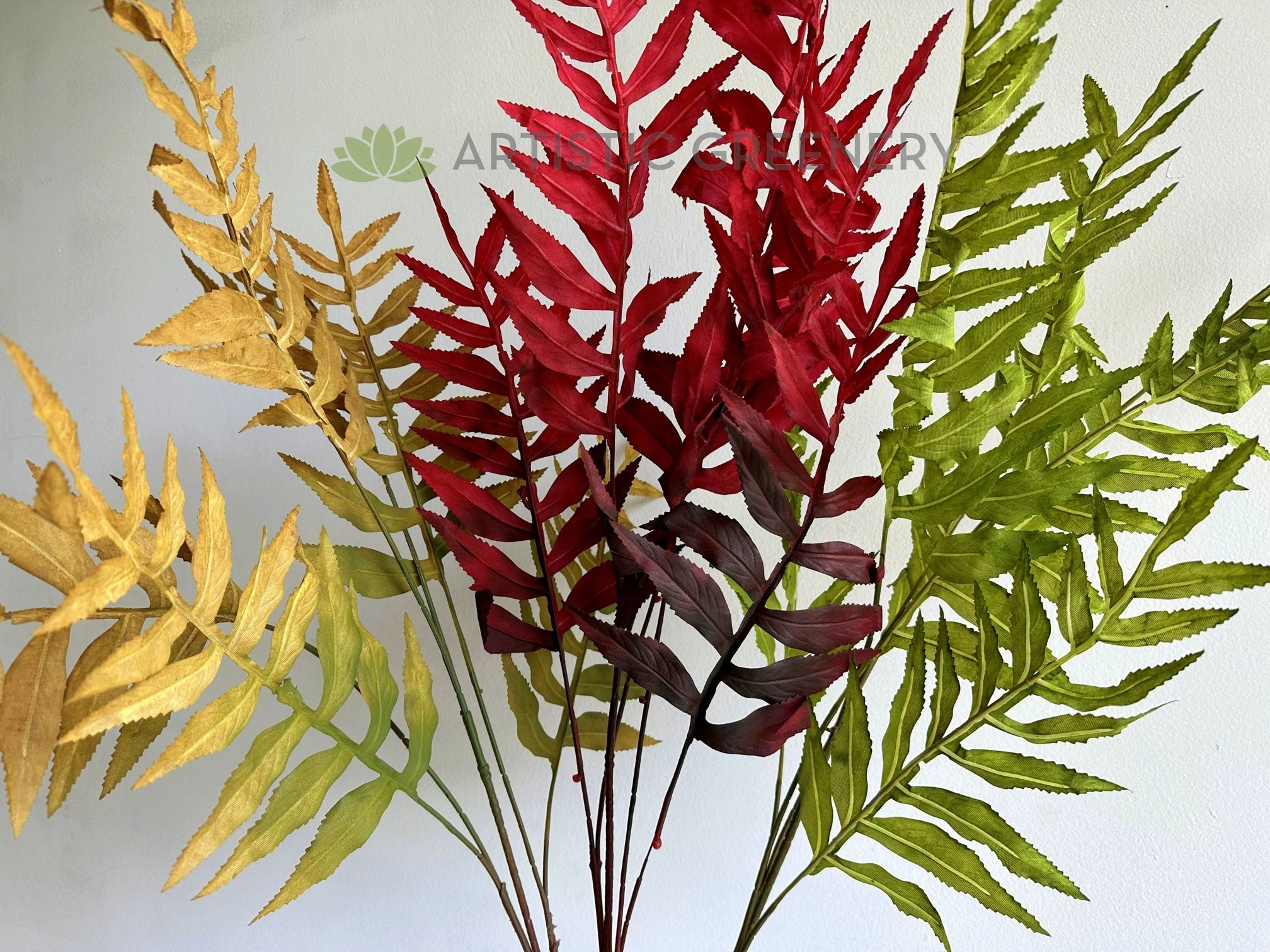 LEA0133 Fern Foliage 116cm Brown / Red / Green