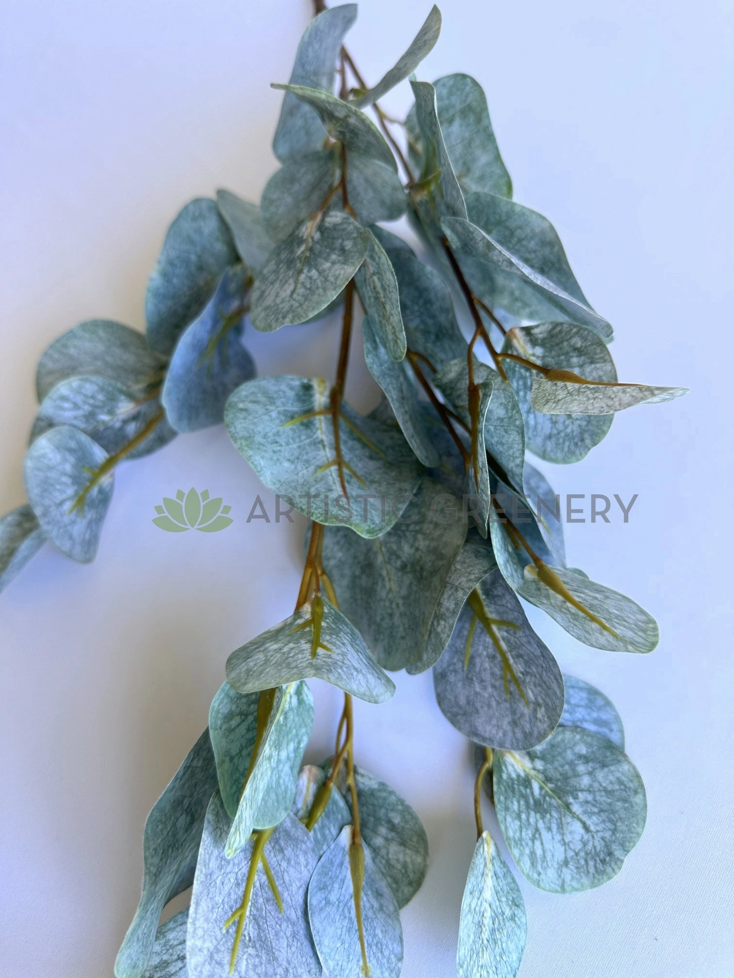 LEA0139 Eucalyptus Foliage 89cm Grey Green