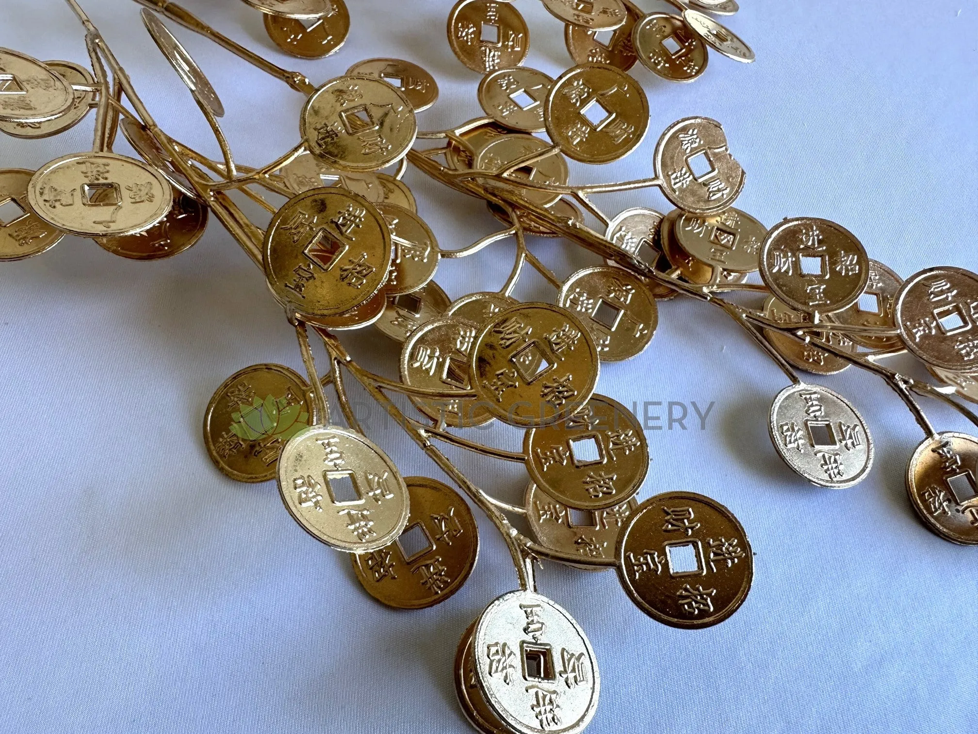 LEA0140 Gold Chinese Coins Foliage 67cm