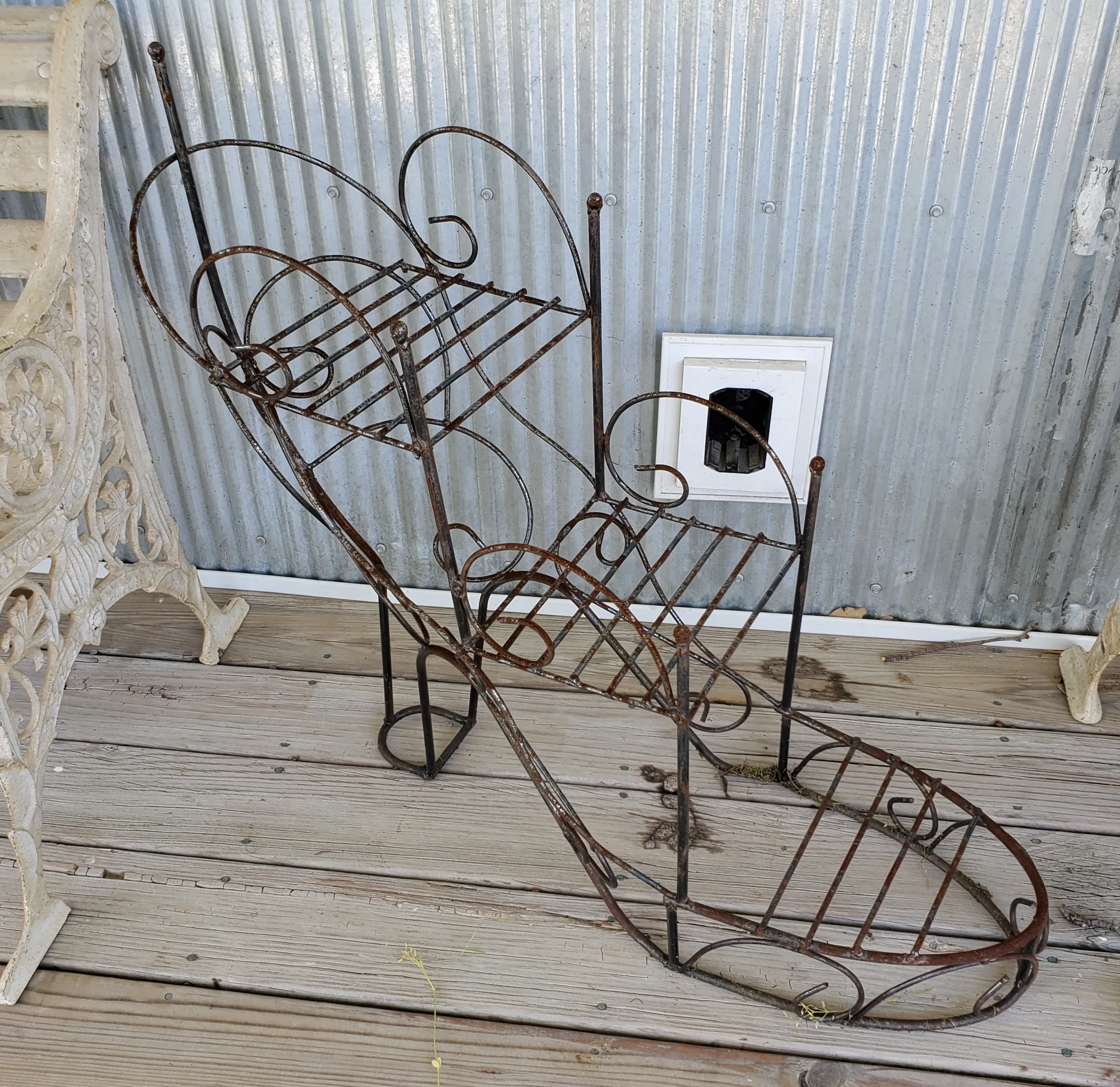 Lg. Heal Shoe Plant Stand decorative plants  