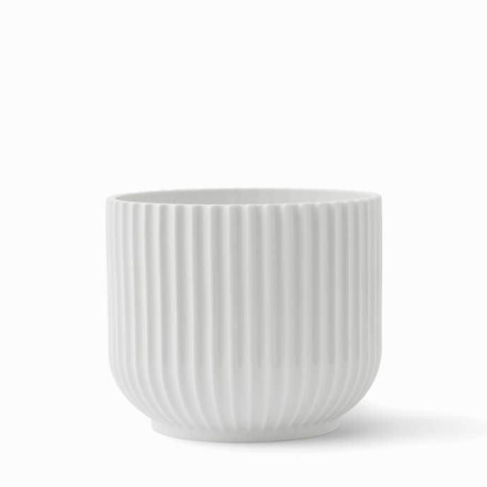Lyngby - Medium White Flower Pot mini ornamental plant  